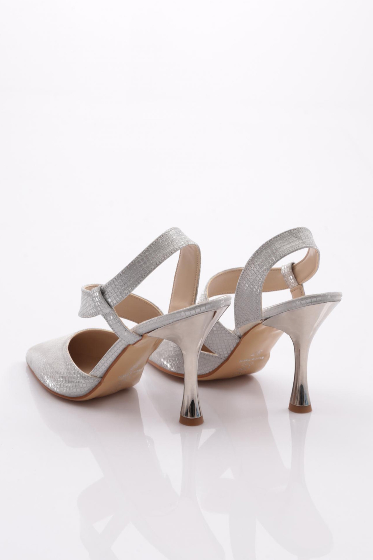 1012 Kadin Bilek Saran Topuklu Ayakkabi - Görsel 4