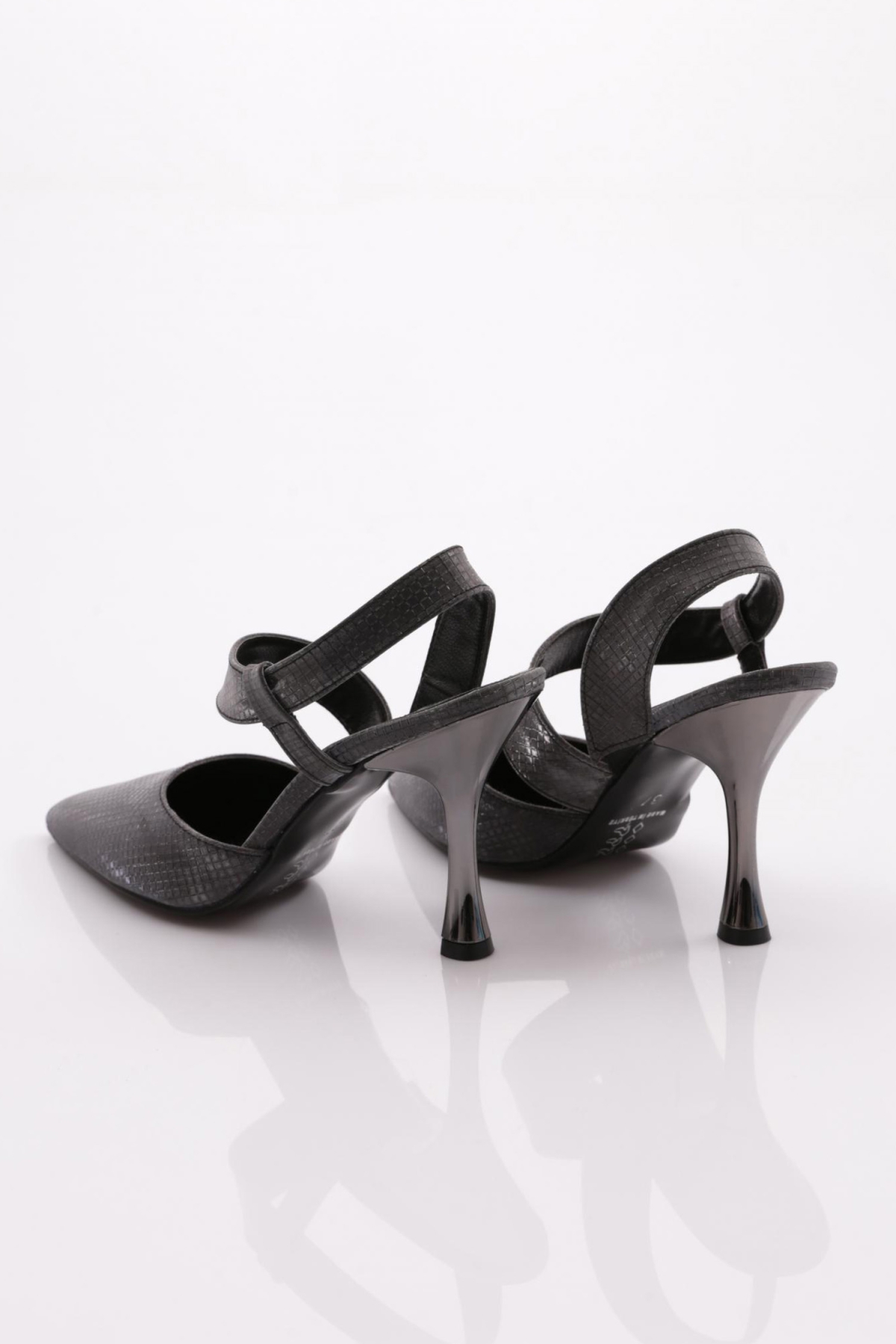 1012 Kadin Bilek Saran Topuklu Ayakkabi - Görsel 4