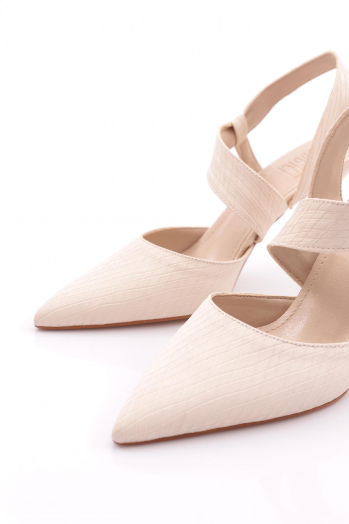 1022 Kadin İnce Topuklu Ayakkabi - Görsel 5