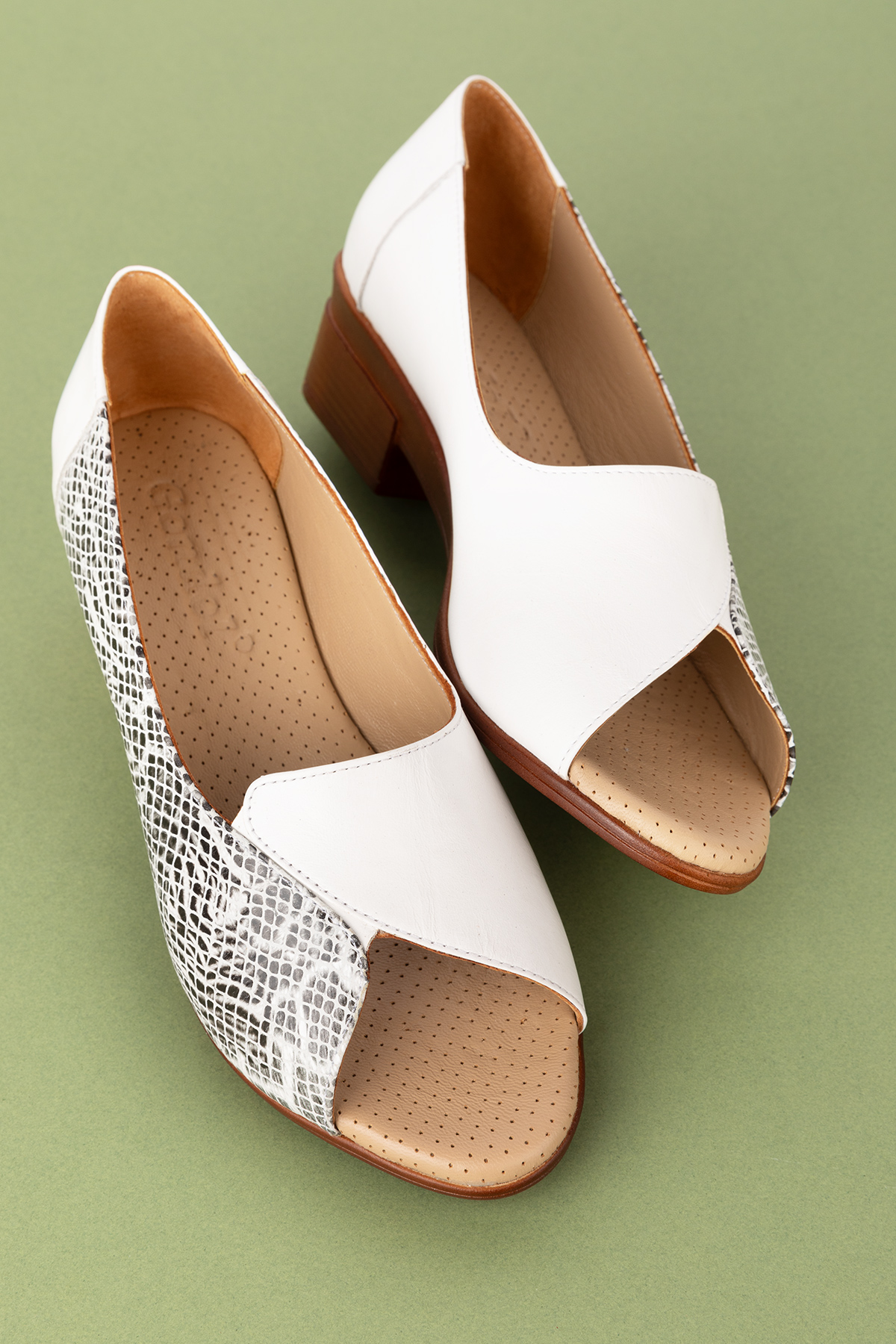 Gondol Kadın Hakiki Deri Kısa Topuklu Rahat Ayakkabı msa.42 - Görsel 3