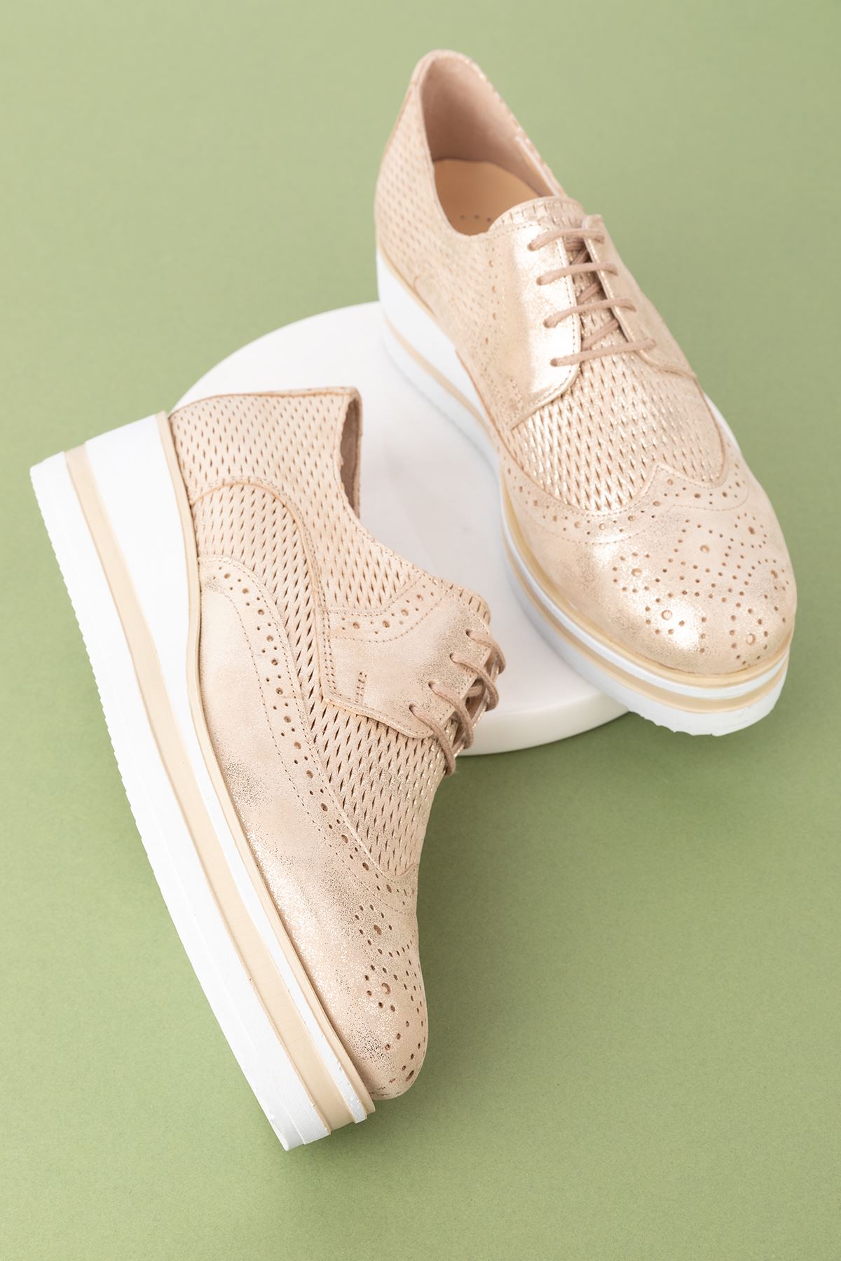 Gondol Kadın Hakiki Deri Anatomik Taban Günlük Ayakkabı ell.6293 - Görsel 2