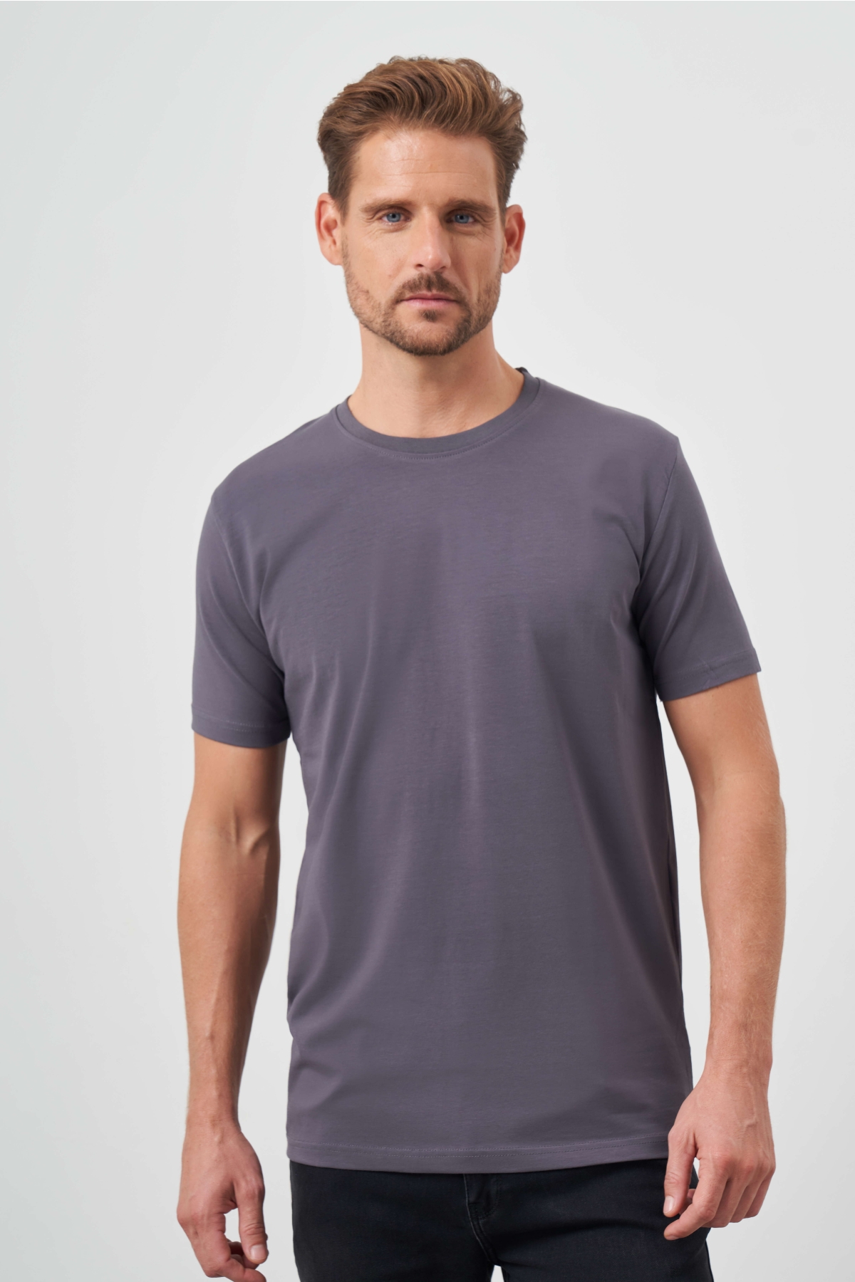 Erkek Füme Basic Bisiklet Yaka Dynamic Fit T-Shirt