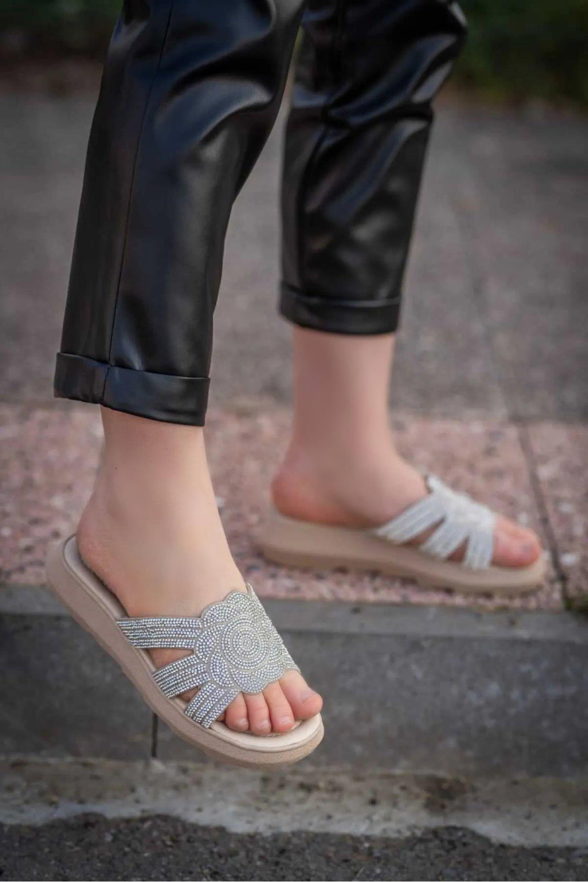 3066-5 Ayışığı Taşlı Kadın Günlük Düz Terlik - Görsel 4