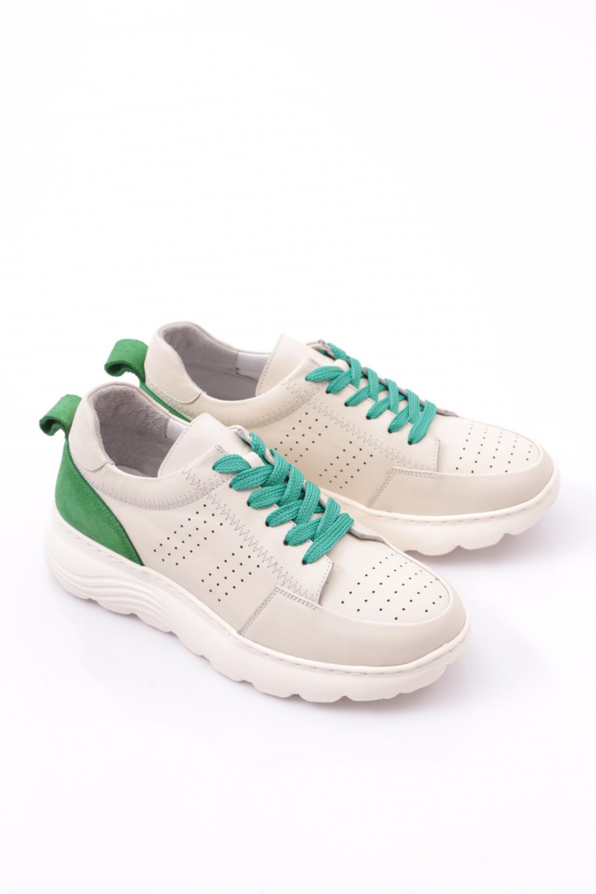 92552 Kadin Bağcikli Spor Ayakkabi - Görsel 3