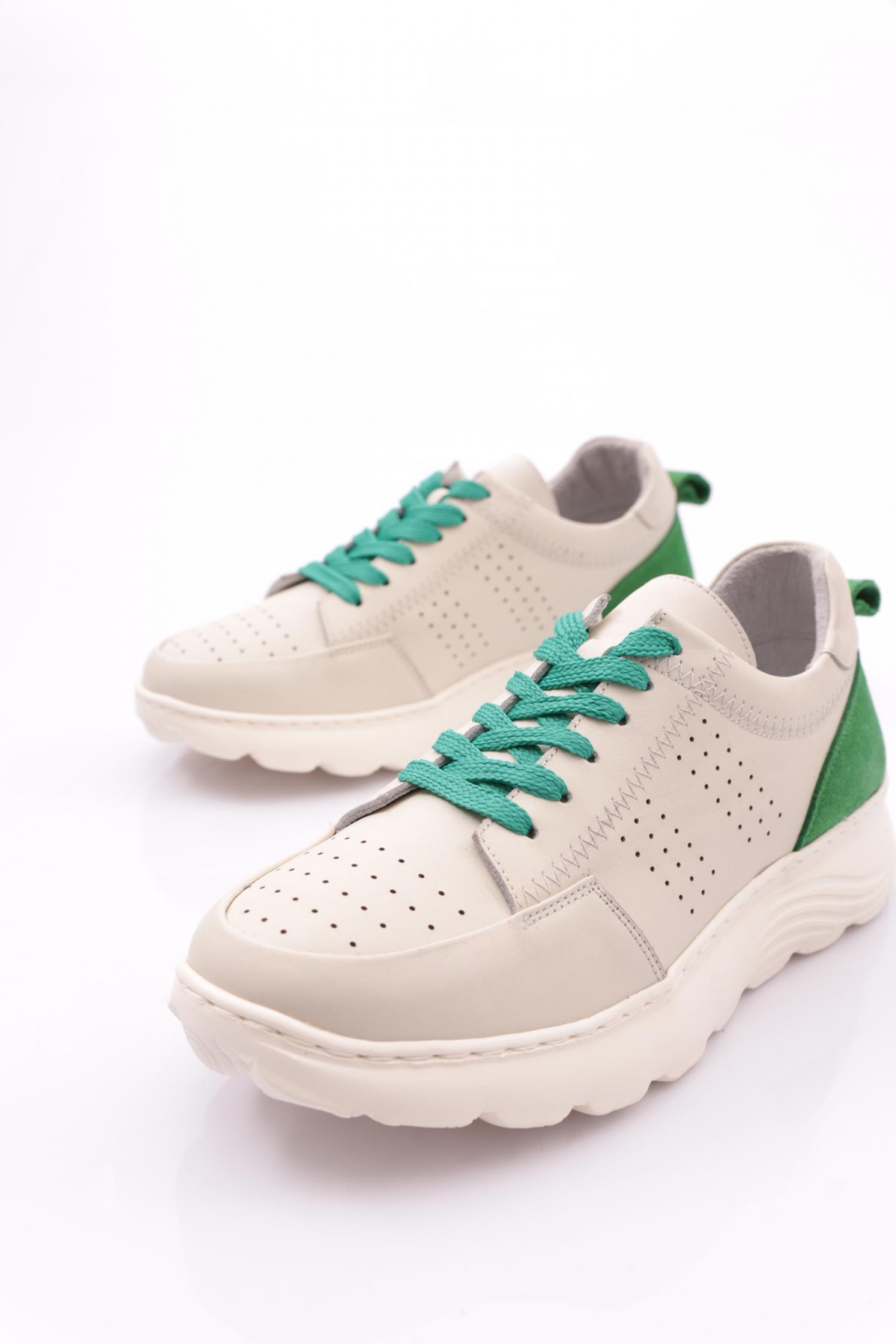 92552 Kadin Bağcikli Spor Ayakkabi - Görsel 5