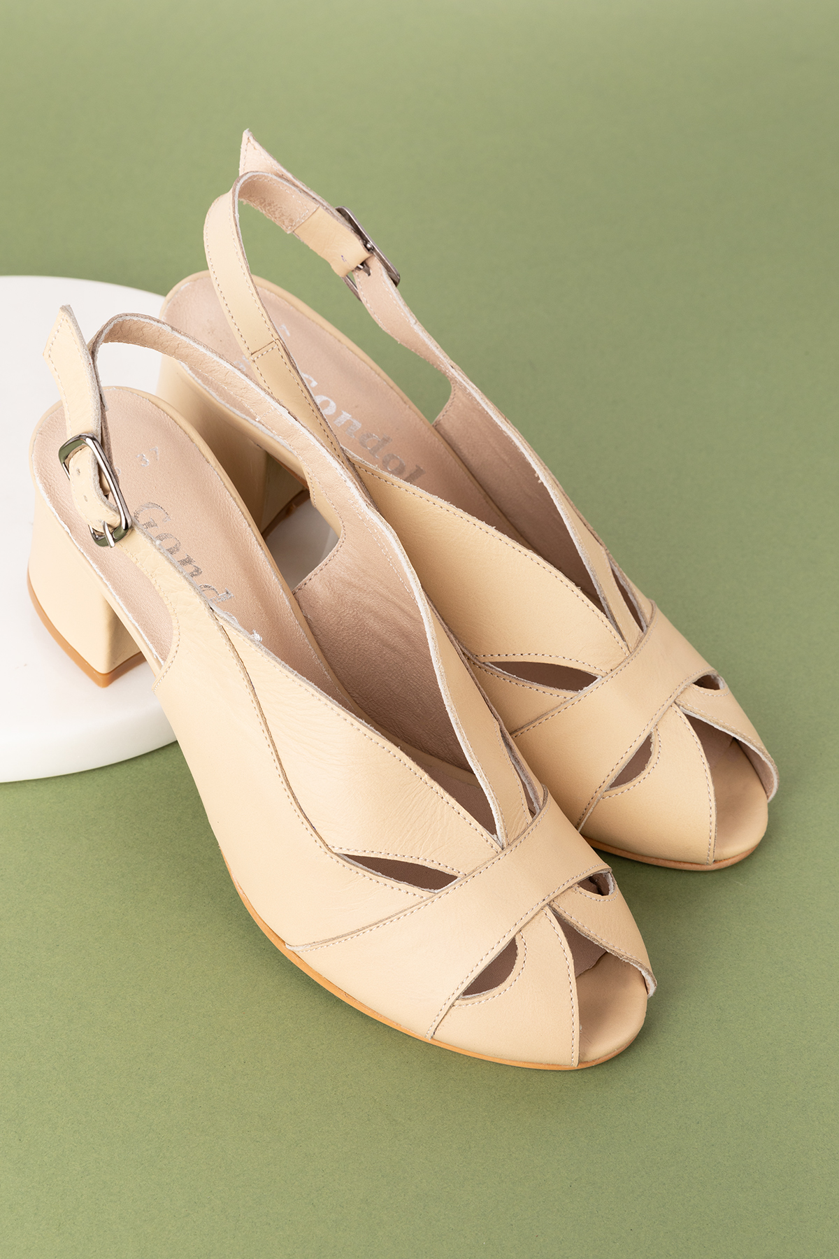 Gondol Hakiki Deri Klasik Topuklu Ayakkabı şhn.985 - Görsel 4