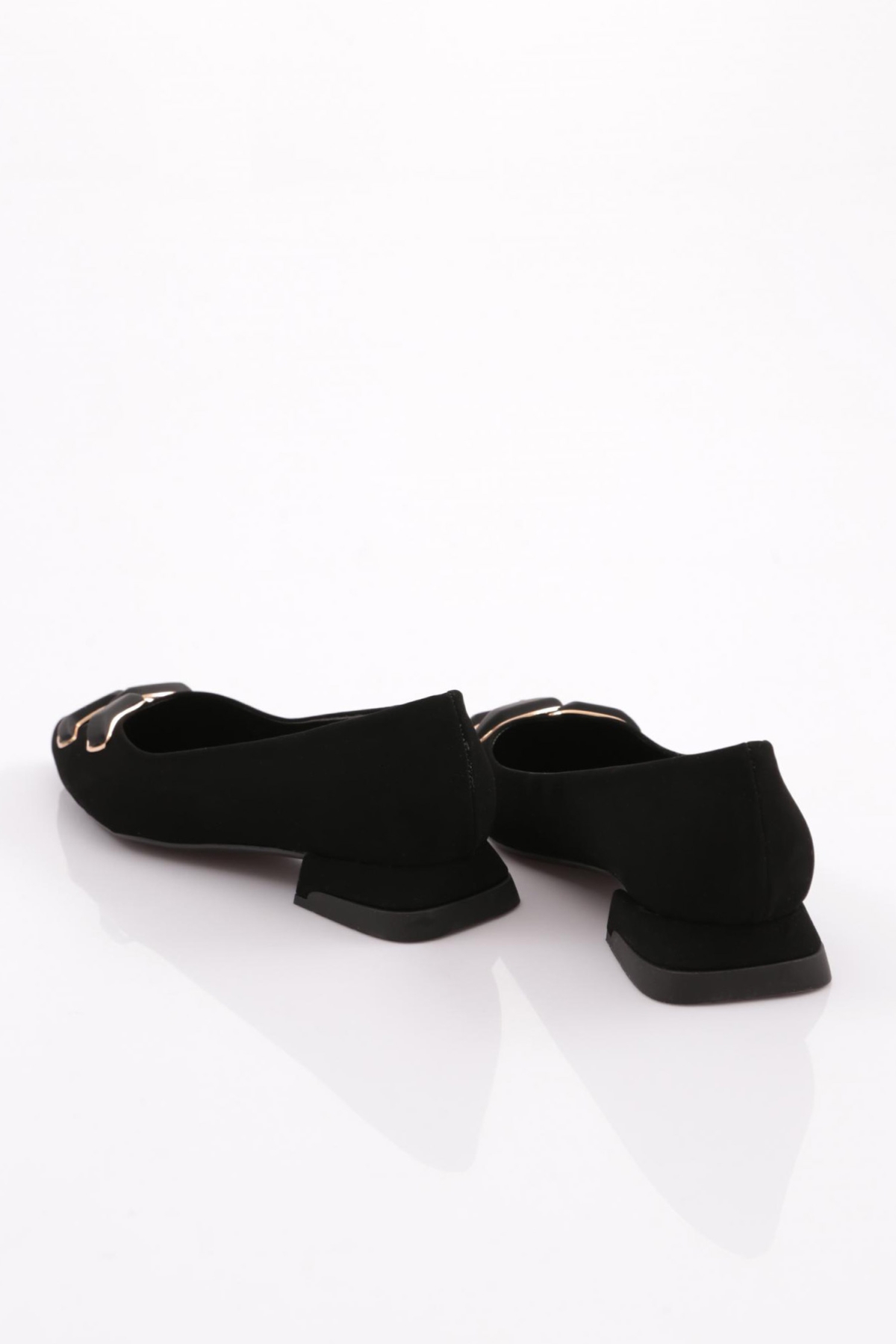 2606-23Y Kadin Sivri Burun Metal Tokali Babet - Görsel 4