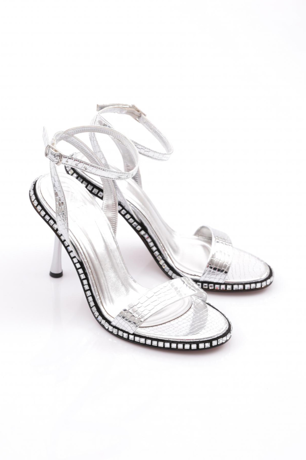 2414 Kadin Taş İşli Topuklu Abiye Ayakkabi - Görsel 3