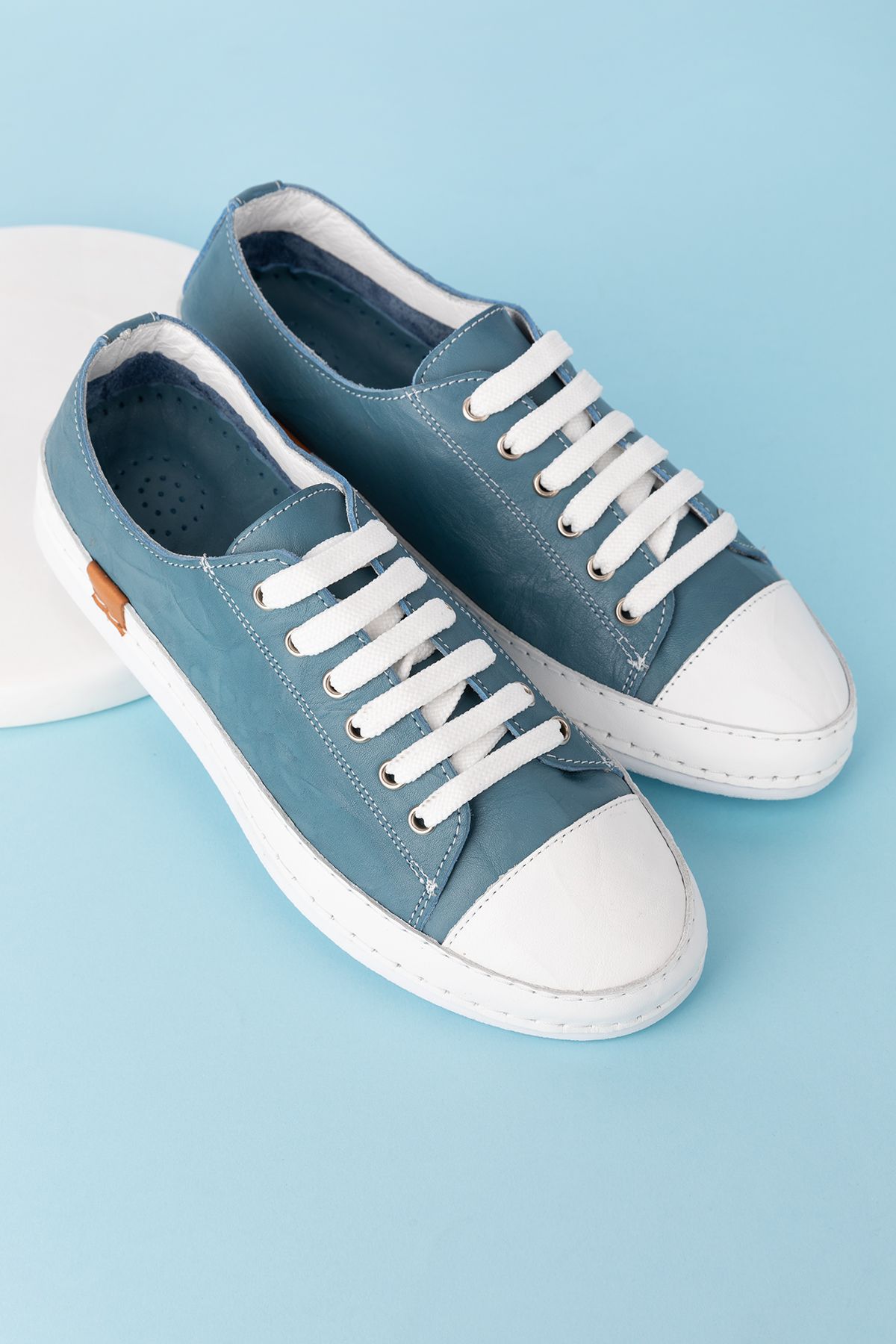 Gondol Içi Dışı Hakiki Deri Hafif Converse Tarz Ayakkabı usl.2136 - Görsel 3