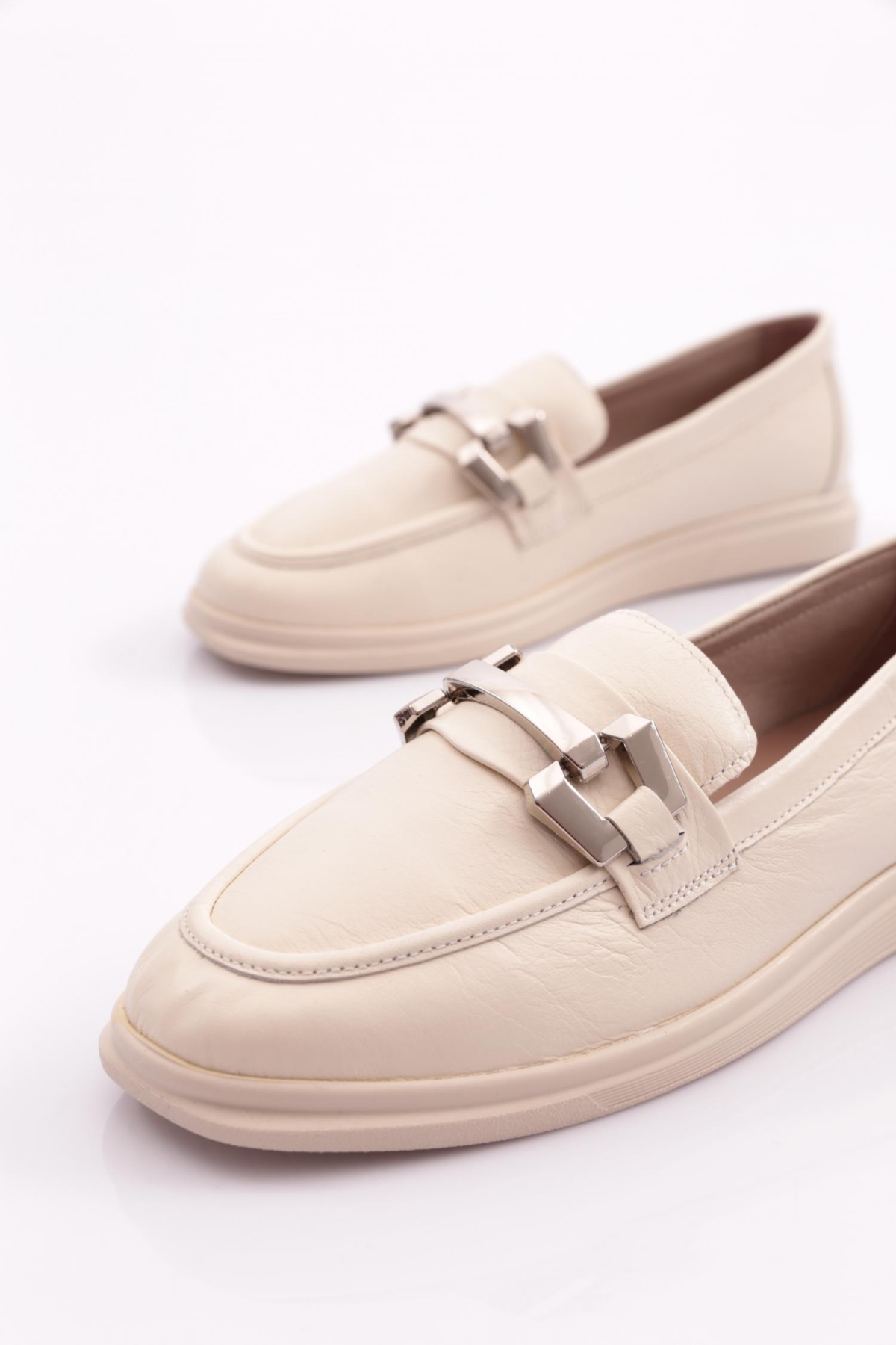 981Z Kadin Metal Tokali Loafer Ayakkabi - Görsel 5