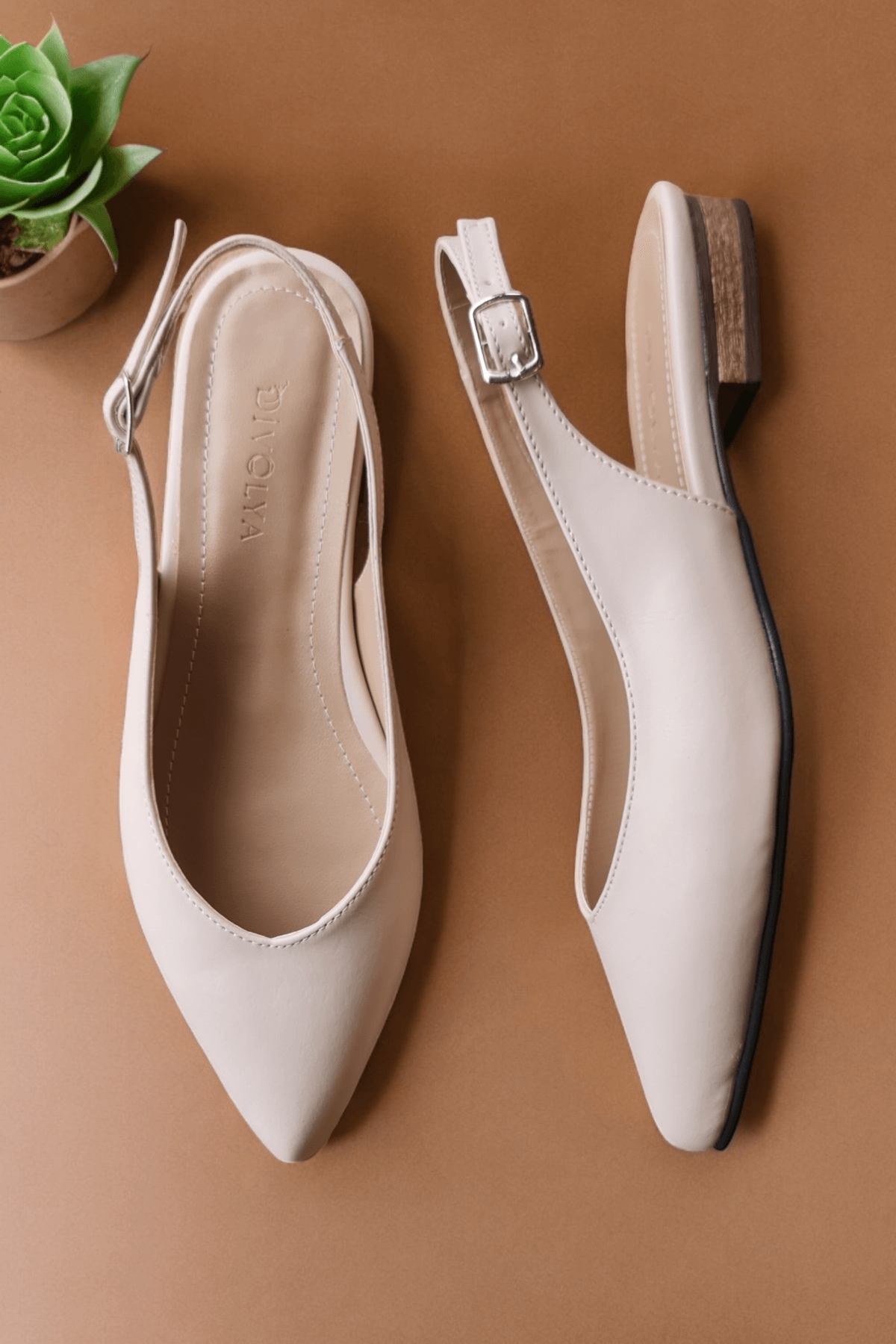 Divolya Divolya Luke Bej (2 cm Topuklu) Sivri Burun Günlük Kullanım Babet Flo'da! Bej - 6. görsel