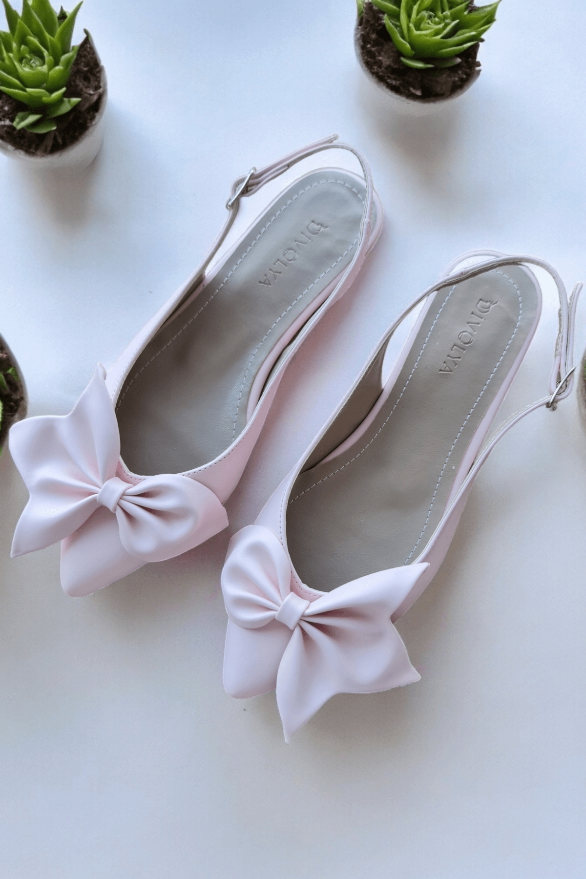 Nunka Pudra Fiyonklu (2 cm Topuklu) Bilekten Bantlı Sivri Burun Günlük Babet - Görsel 4