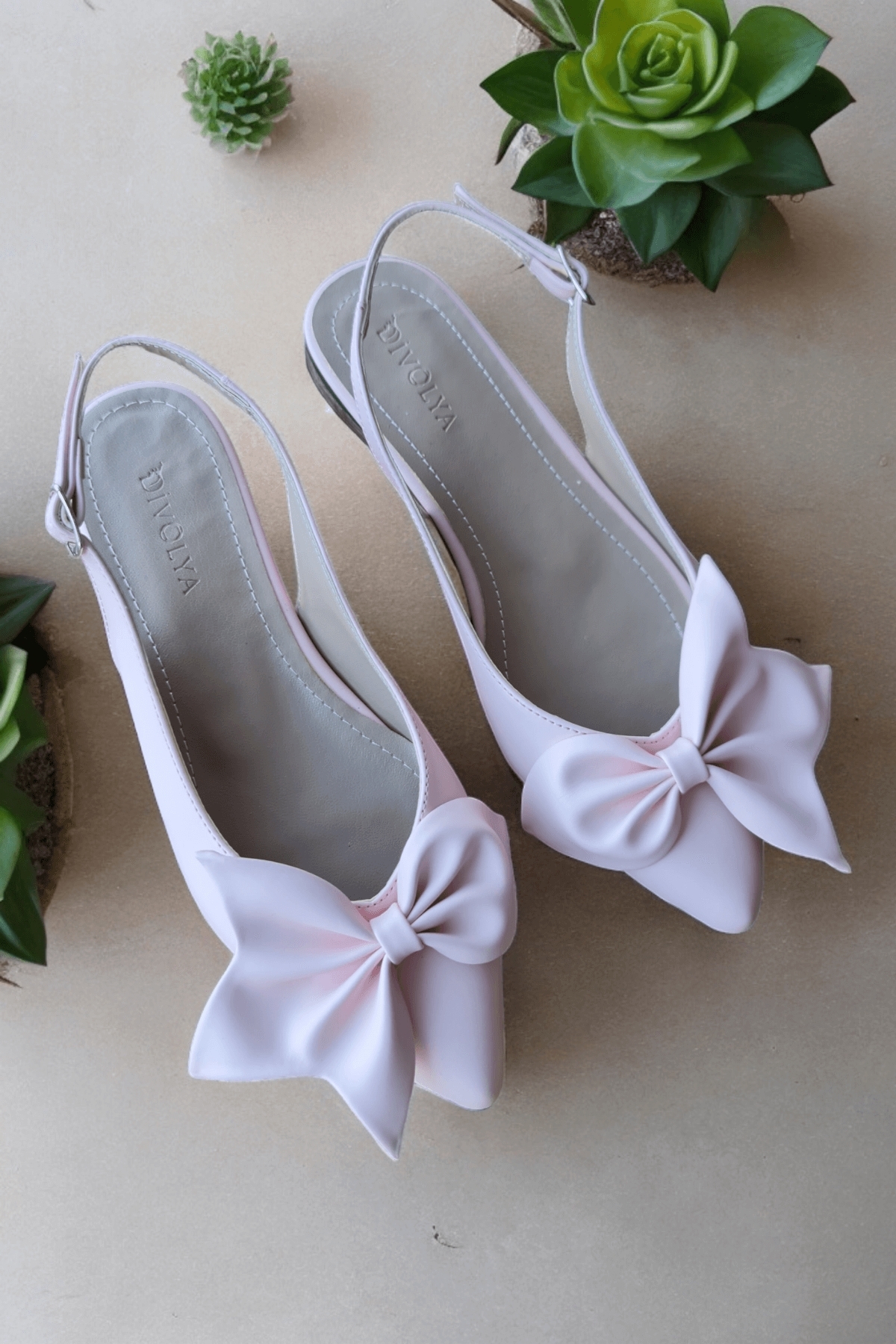 Nunka Pudra Fiyonklu (2 cm Topuklu) Bilekten Bantlı Sivri Burun Günlük Babet - Görsel 6