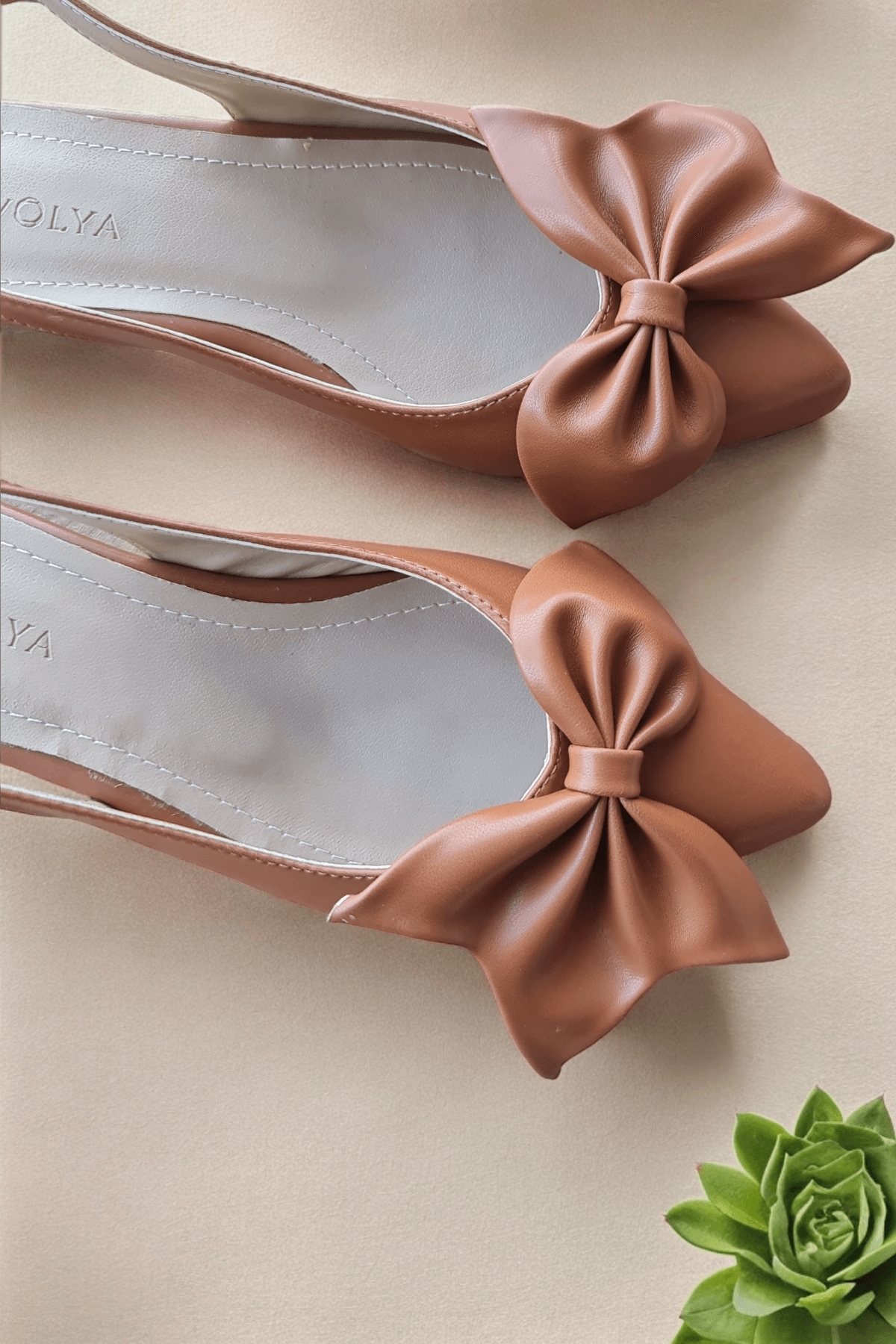 Nunka Taba Fiyonklu (2 cm Topuklu) Bilekten Bantlı Sivri Burun Günlük Babet - Görsel 4