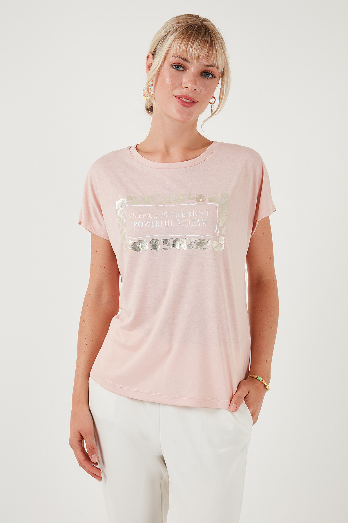 https://floimages.mncdn.com/media/catalog/product/24-06/03/201231155-3-1717393163.jpg