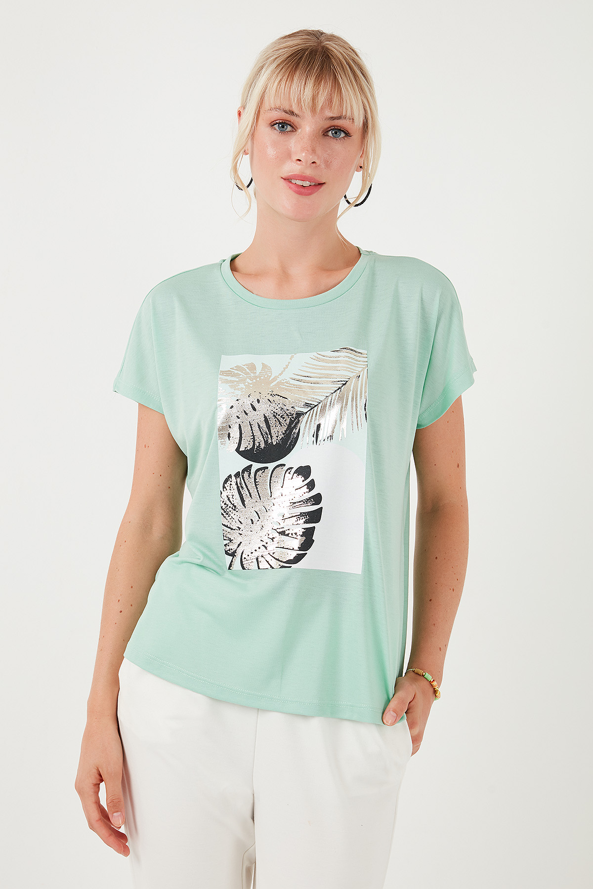 https://floimages.mncdn.com/media/catalog/product/24-06/03/201231168-3-1717393186.jpg
