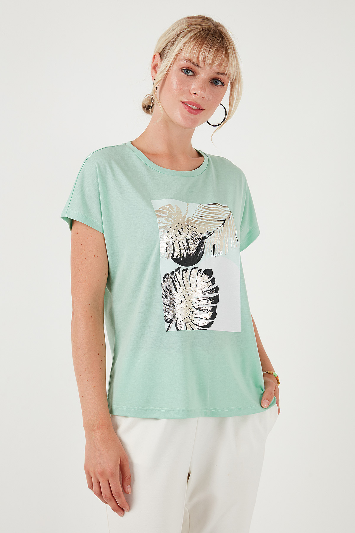 https://floimages.mncdn.com/media/catalog/product/24-06/03/201231168-7-1717393186.jpg
