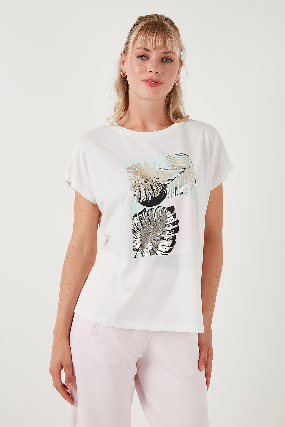 https://floimages.mncdn.com/media/catalog/product/24-06/03/201231170-7-1717393191.jpg