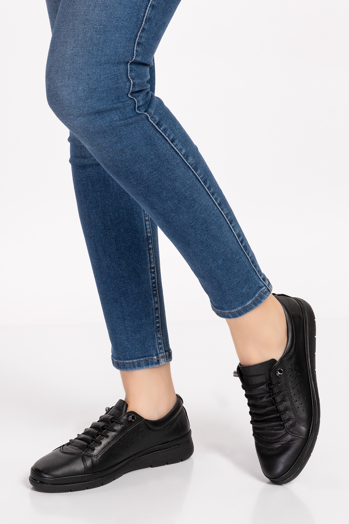 Gondol Kadın Hakiki Deri Lastikli Bağcıklı Rahat Ayakkabı Pyt.2120 - Görsel 5