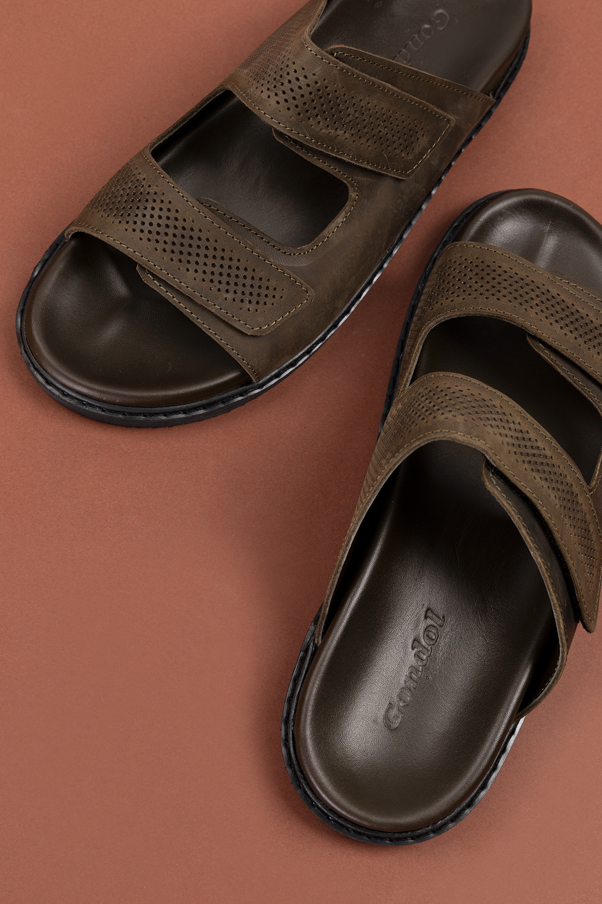 Gondol Erkek Hakiki Deri Cırtlı Ayarlanabilir Rahat Terlik esm.616 - Görsel 7