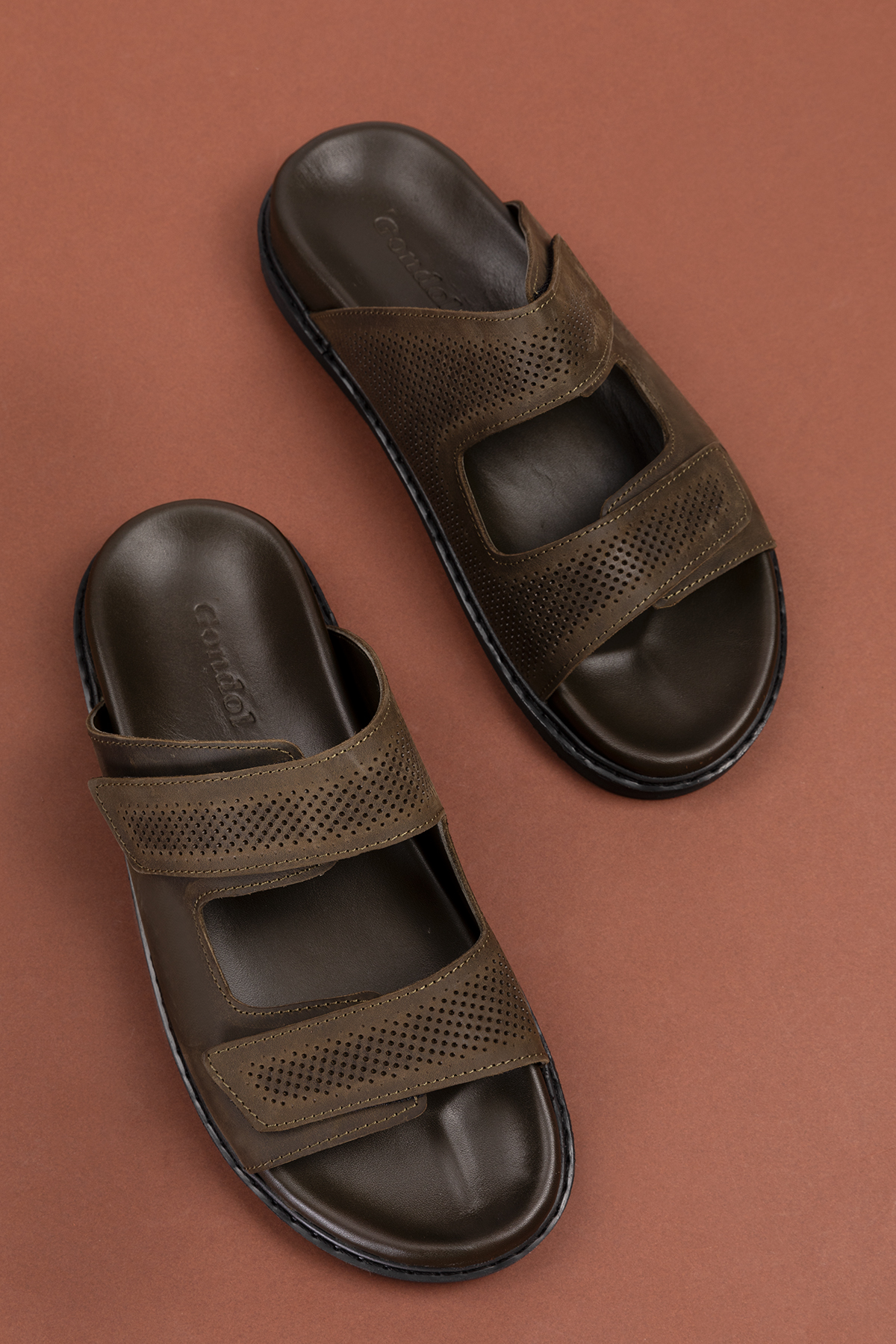 Gondol Erkek Hakiki Deri Cırtlı Ayarlanabilir Rahat Terlik esm.616 - Görsel 8