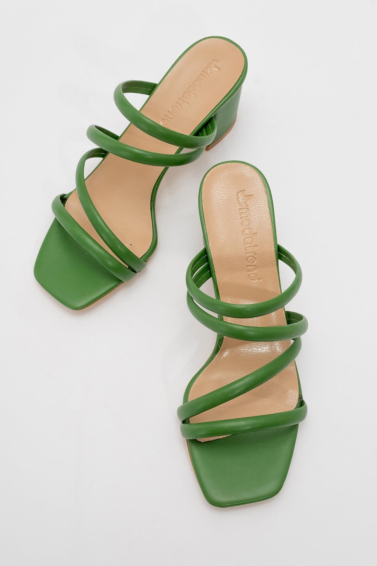 Kadın Küt Burunlu ÇİMEN YEŞİLİ CİLT - Görsel 6