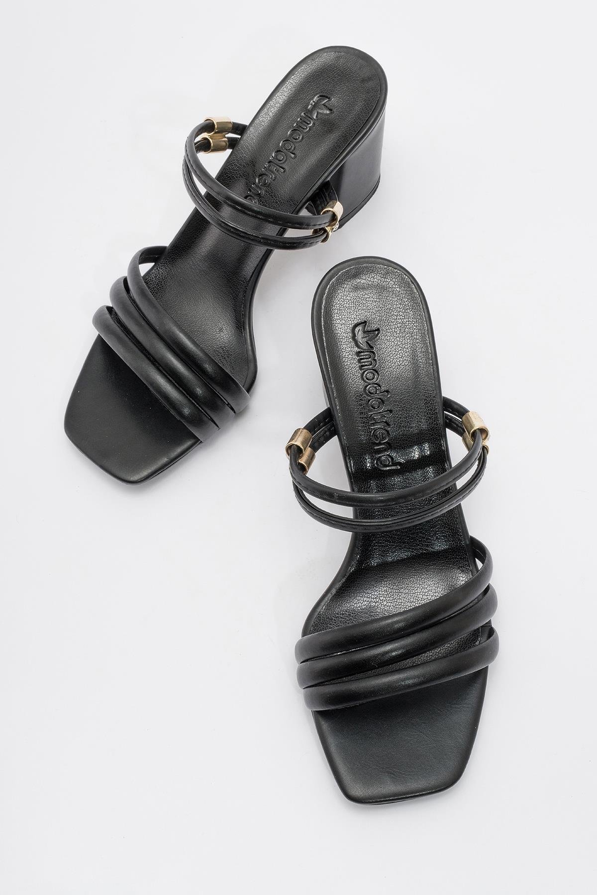 Kadın Küt Burunlu SİYAH CİLT - Görsel 6