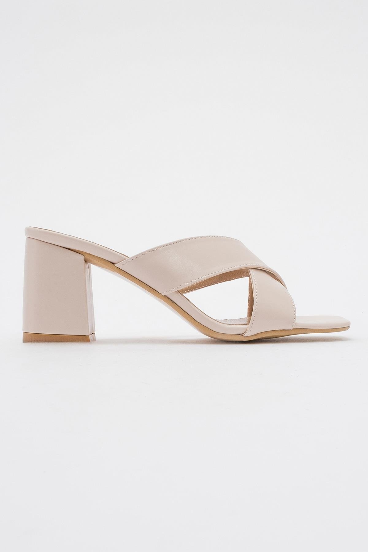 Çapraz Bantlı Topuklu Terlik TEN CİLT - Görsel 2