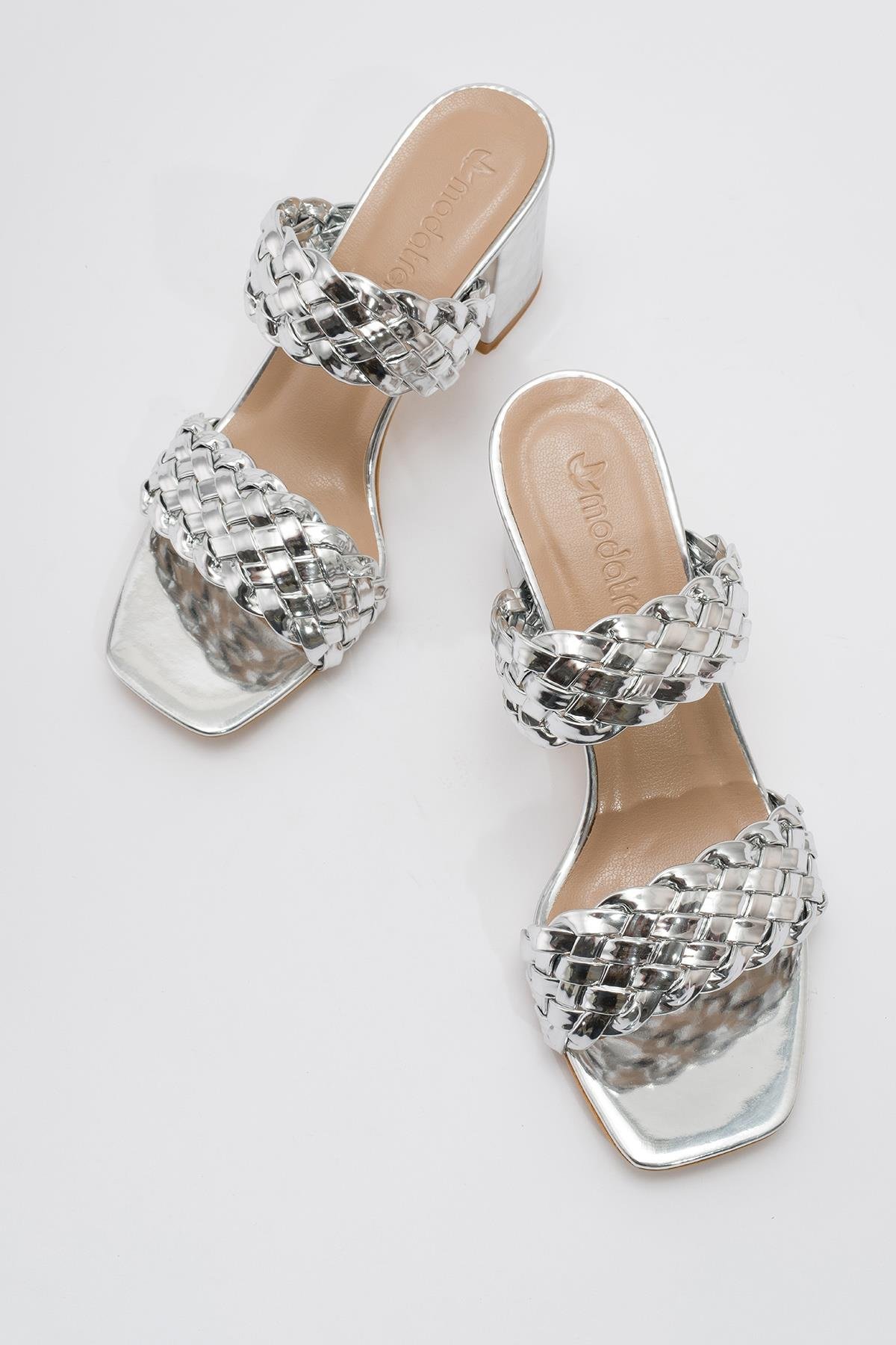 Kadın Sivri Burunlu Stiletto GÜMÜŞ AYNA - Görsel 4