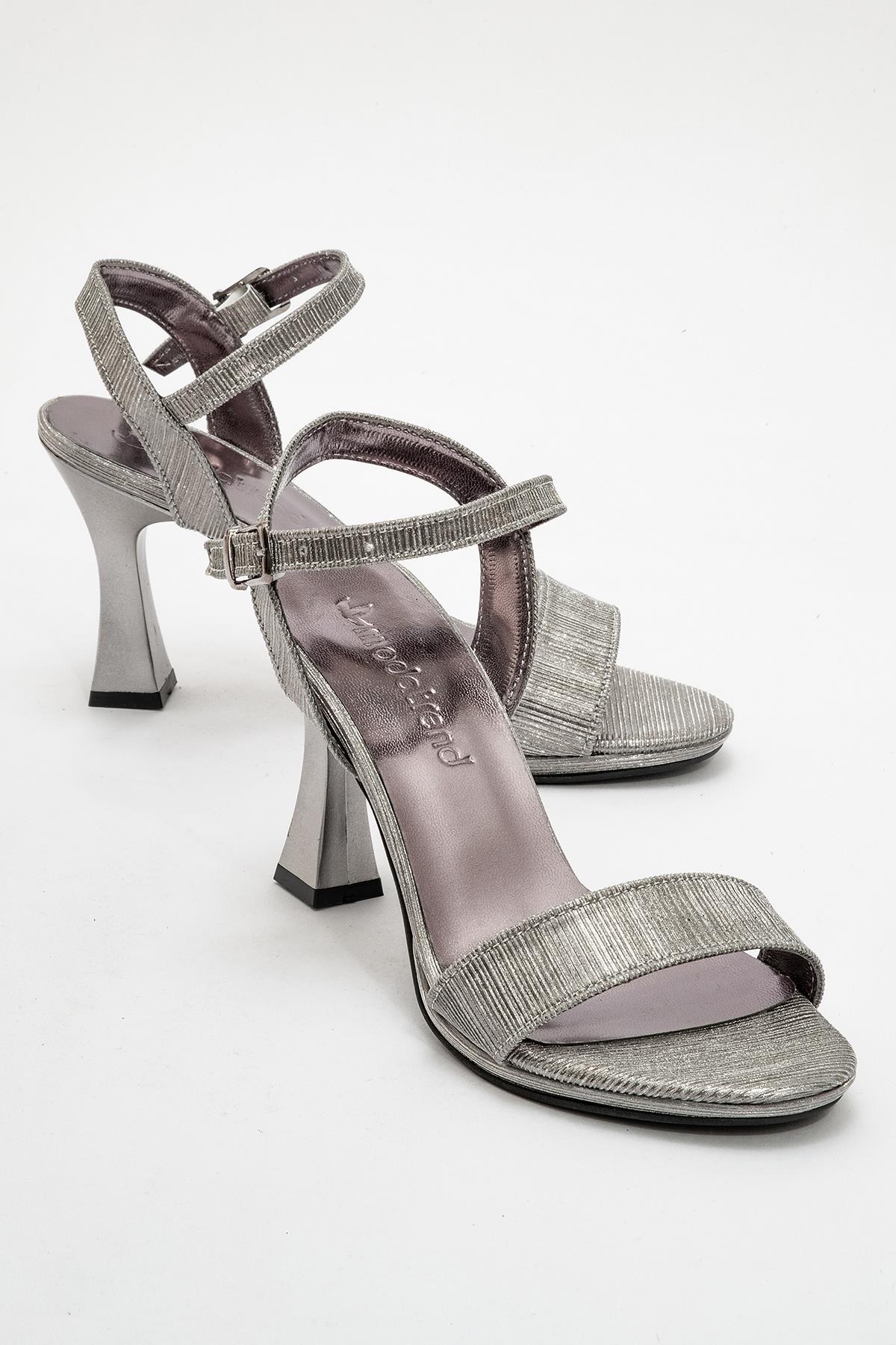 Kadın Simli Topuklu Sandalet PLATİN SİM - Görsel 3