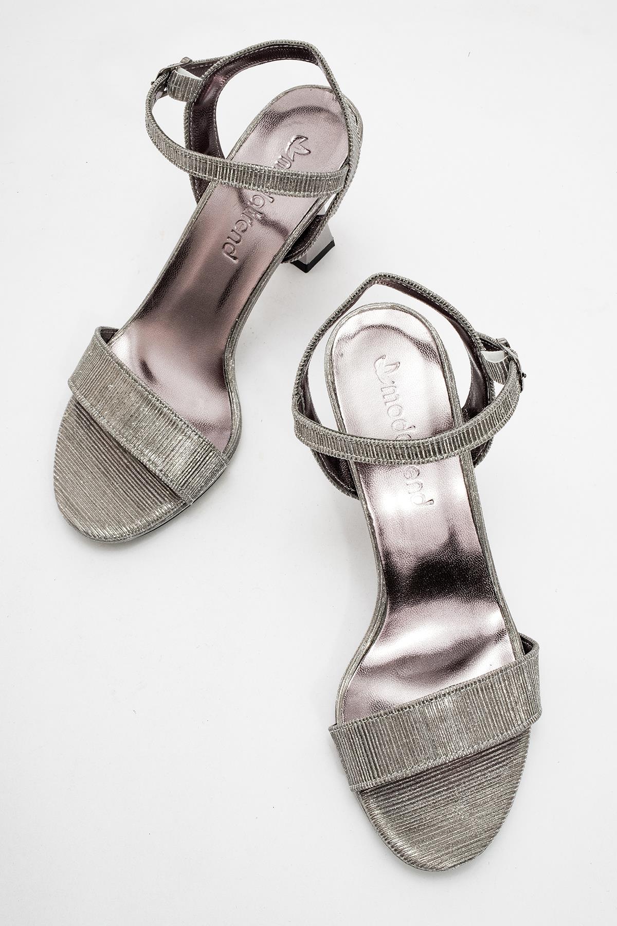 Kadın Simli Topuklu Sandalet PLATİN SİM - Görsel 6