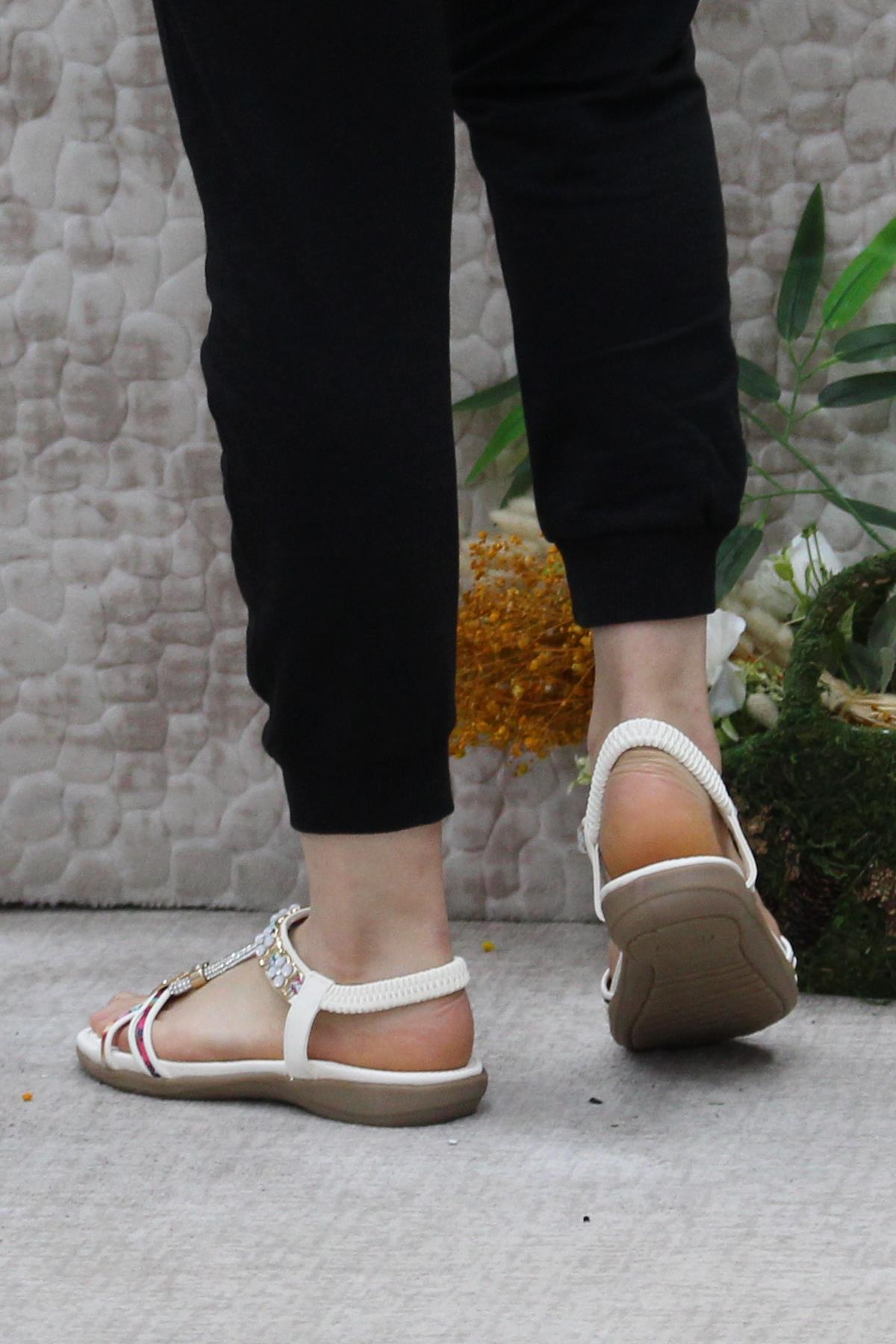 Guja 24Y150-1 Anatomik Rahat Kaymaz Taban Taşlı Kadın Sandalet - Görsel 5