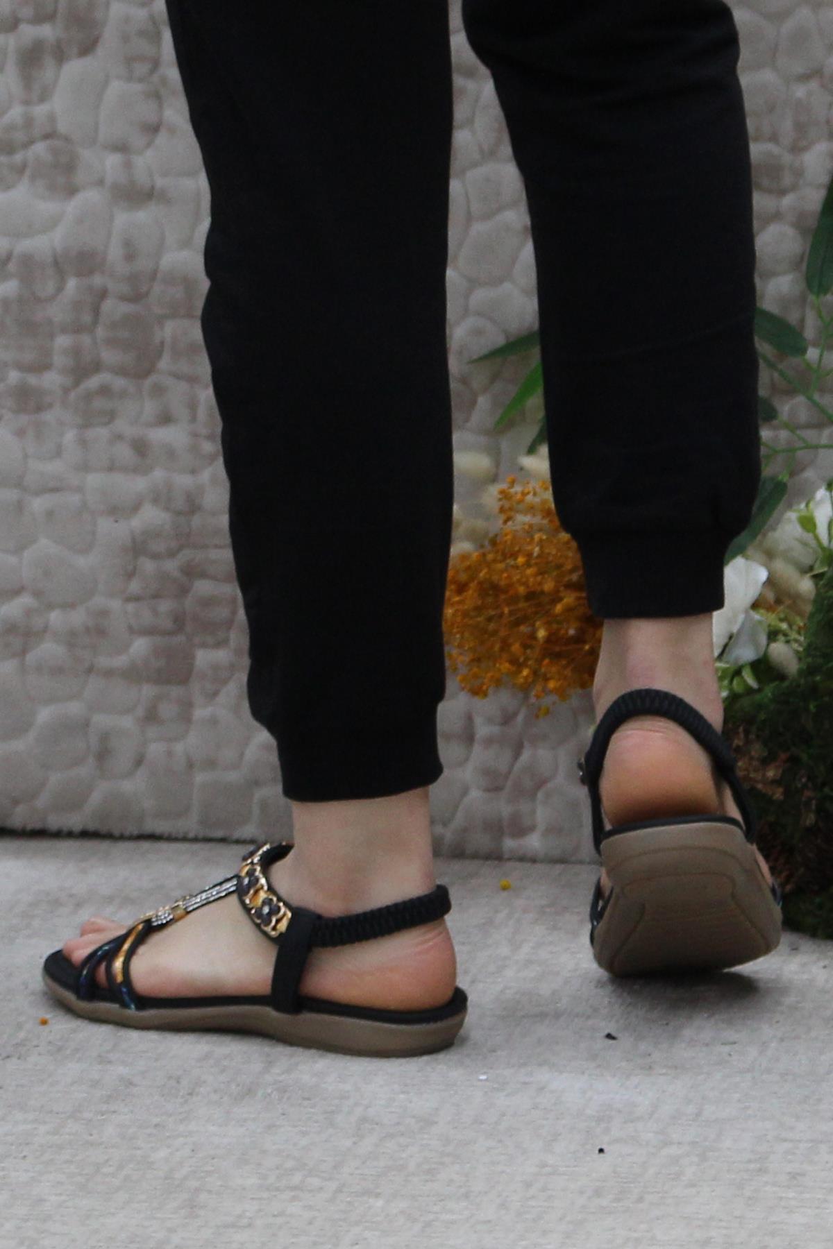 Guja 24Y150-1 Anatomik Rahat Kaymaz Taban Taşlı Kadın Sandalet - Görsel 5