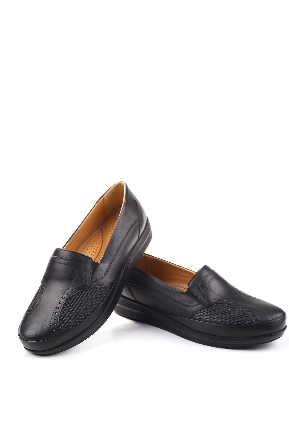 3775 Kadın Büyük Numara Ortopedik Taban Deri Ayakkabı - Görsel 3