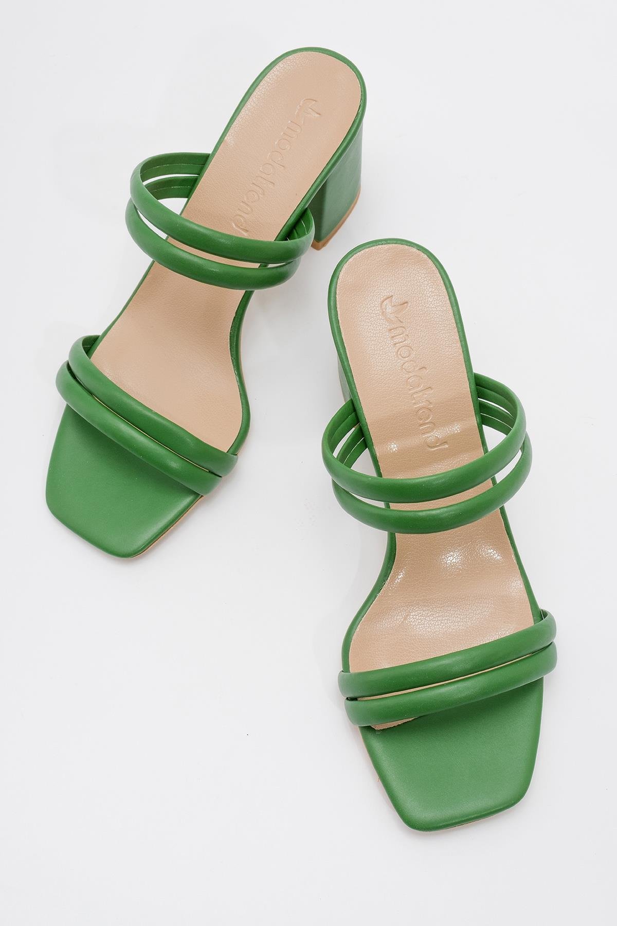 Kadın Küt Burunlu ÇİMEN YEŞİLİ CİLT - Görsel 4