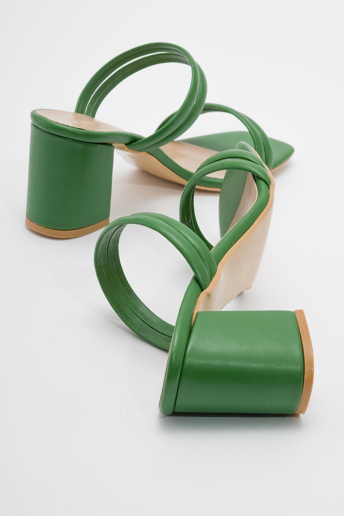 Kadın Küt Burunlu ÇİMEN YEŞİLİ CİLT - Görsel 5