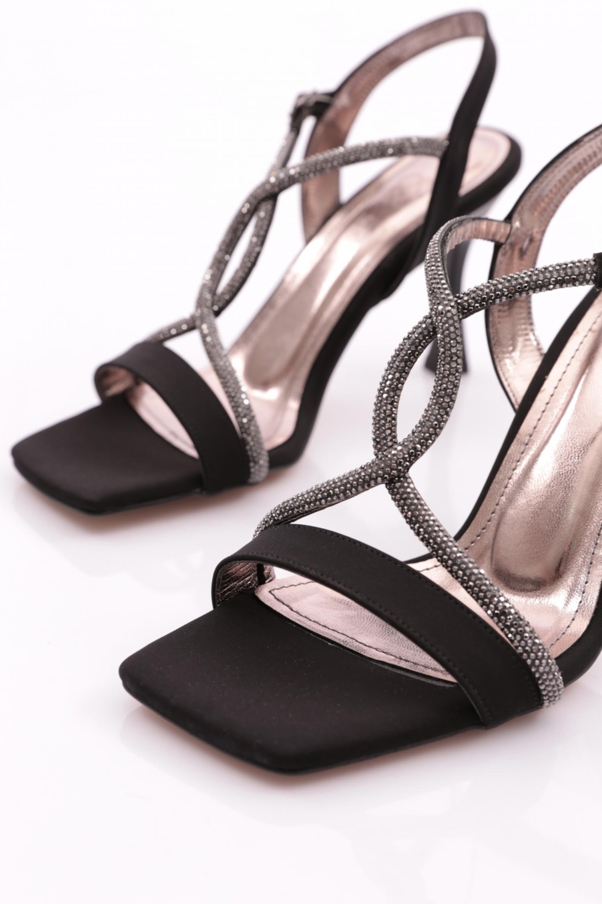 4038 Kadin Taş İpli Topuklu Ayakkabi - Görsel 5