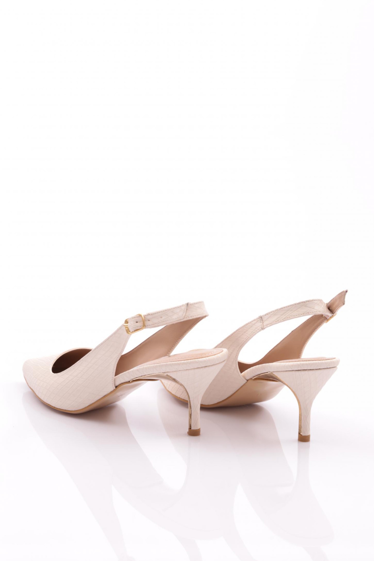 5004 Kadin Arkasi Açik Topuklu Ayakkabi - Görsel 4