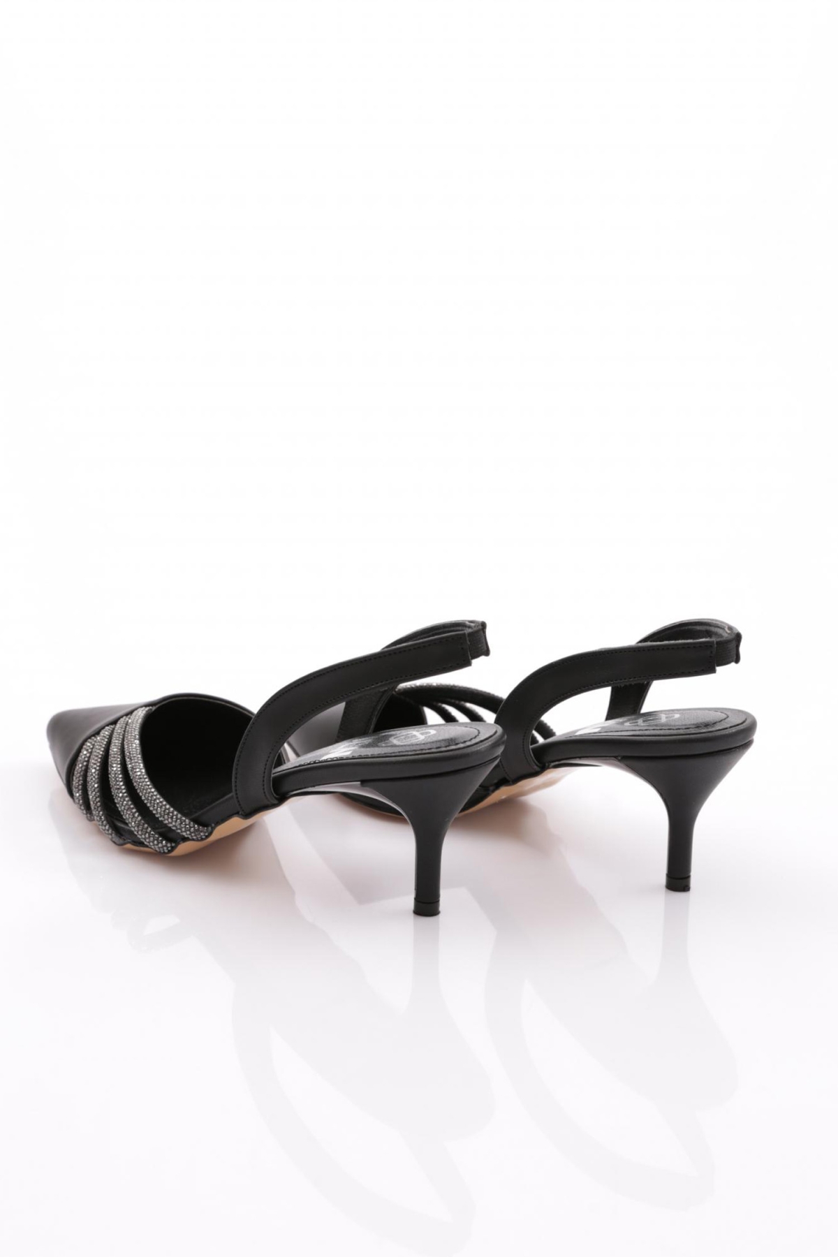 5007 Kadin Arkadan Geçirmeli Topuklu Ayakkabi - Görsel 4