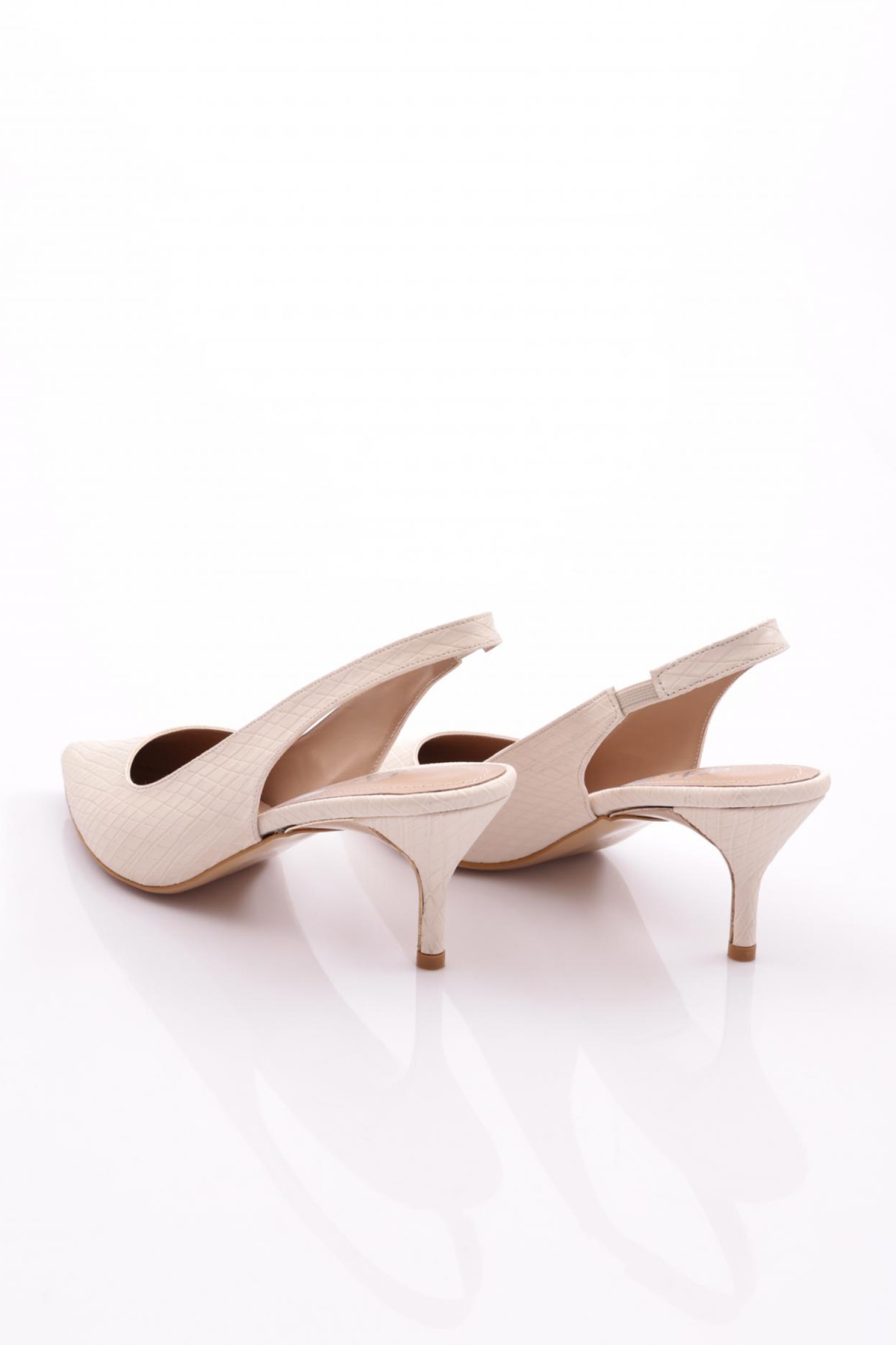 5011 Arkadan Bağlamali Topuklu Ayakkabi - Görsel 4