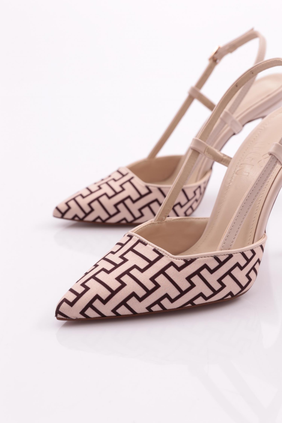 6305-2 Kadin Arkadan Bağlamali Topuklu Ayakkabi - Görsel 5