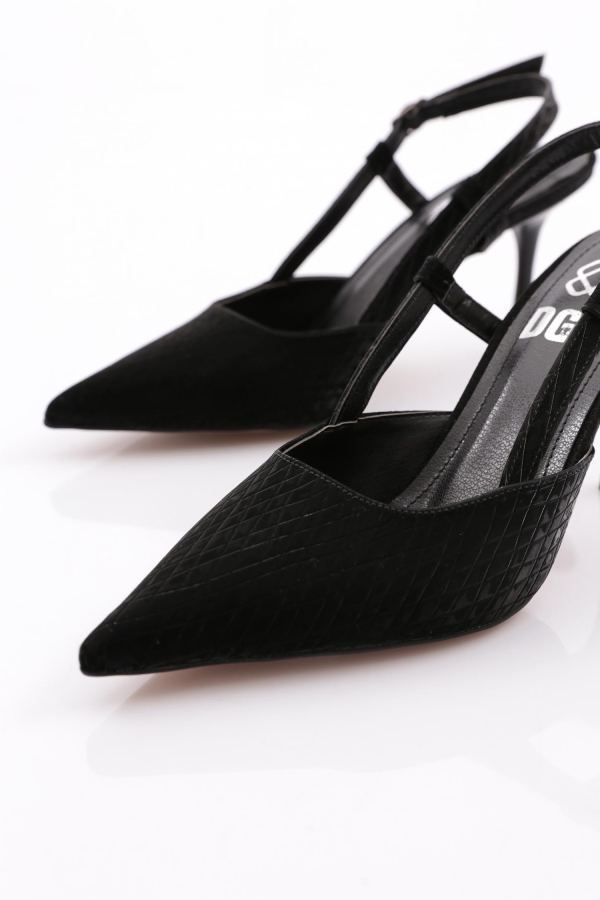 7001 Kadin Arkadan Bağlama Topuklu Ayakkabi - Görsel 5