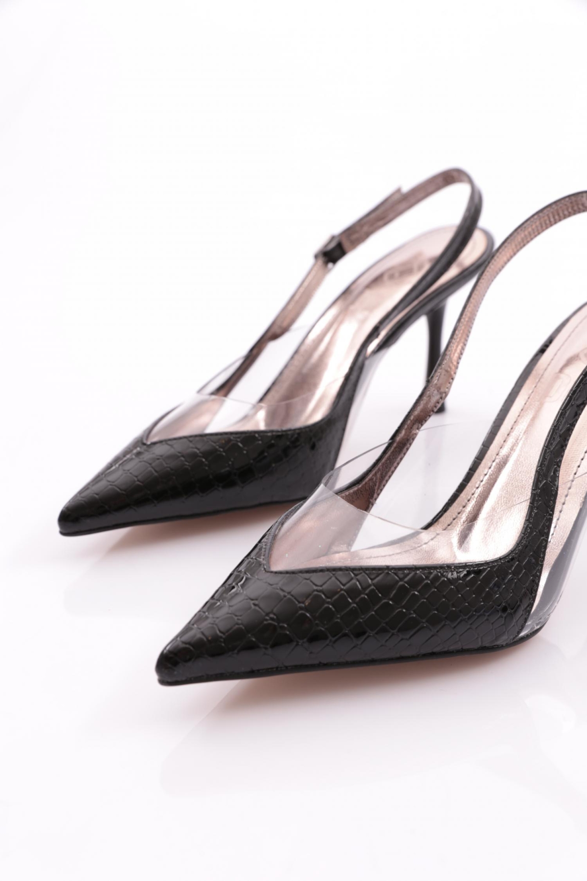 7016 Kadin Arkadan Bağlamali Topuklu Ayakkabi - Görsel 5