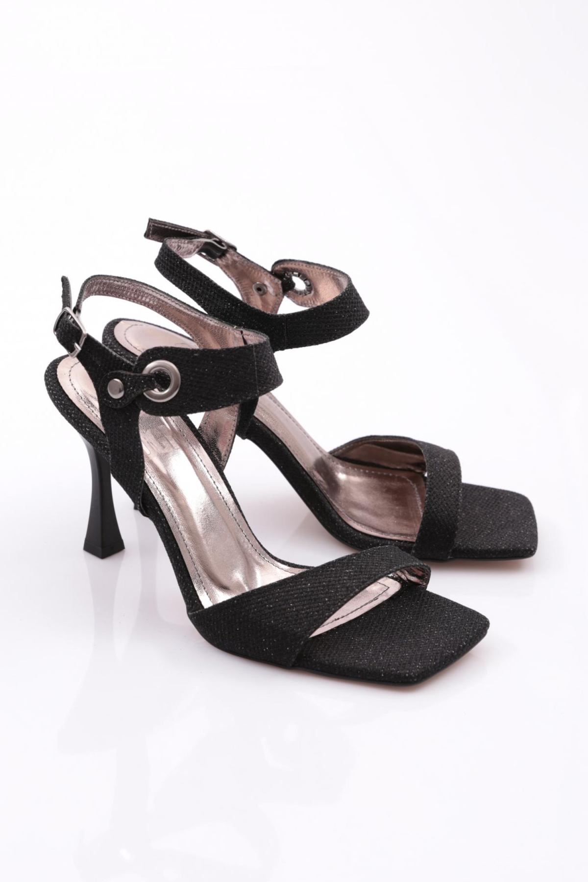 4012 Kadin Düz Burun Topuklu Ayakkabi - Görsel 3