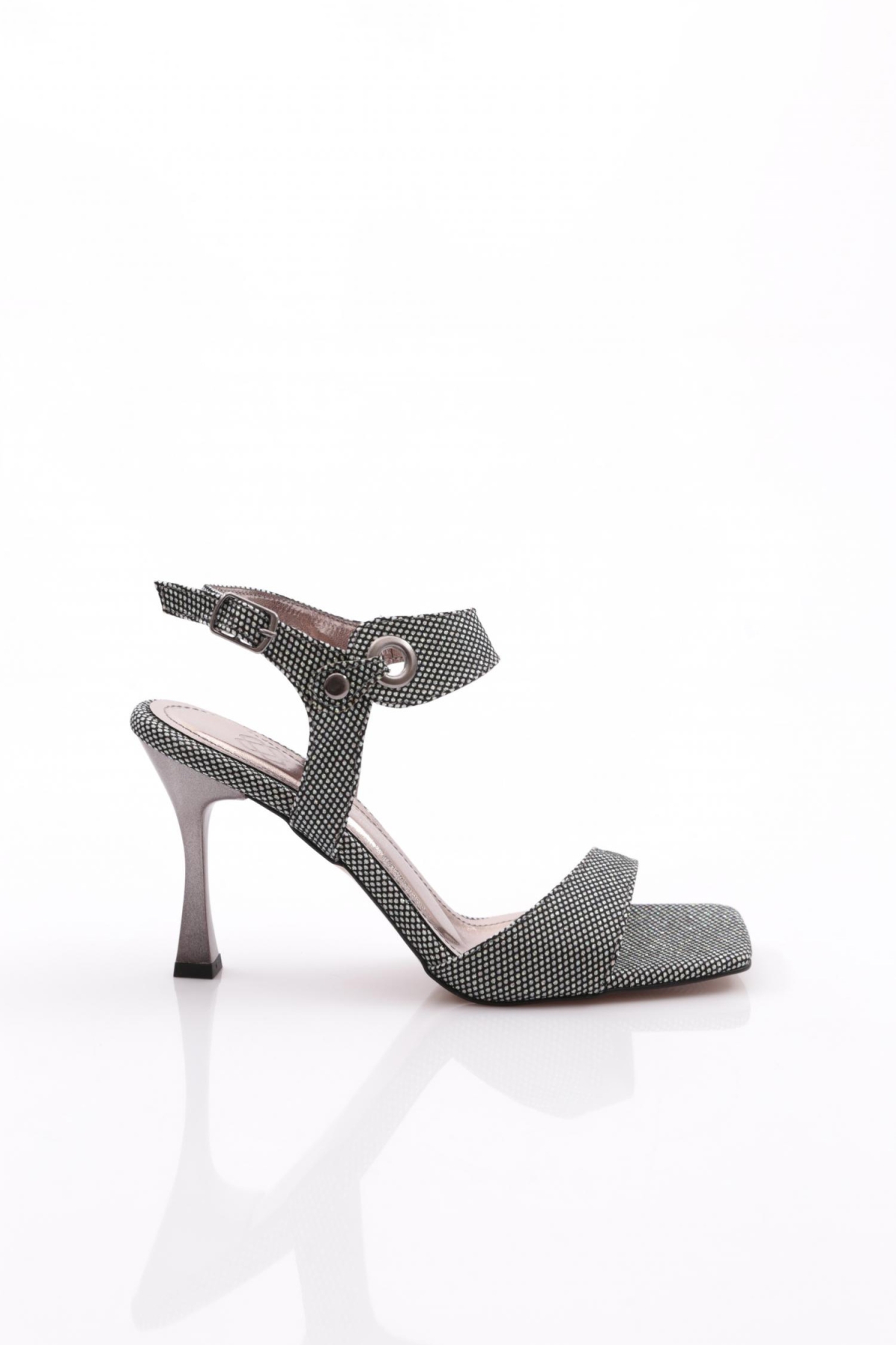 4012 Kadin Düz Burun Topuklu Ayakkabi - Görsel 2