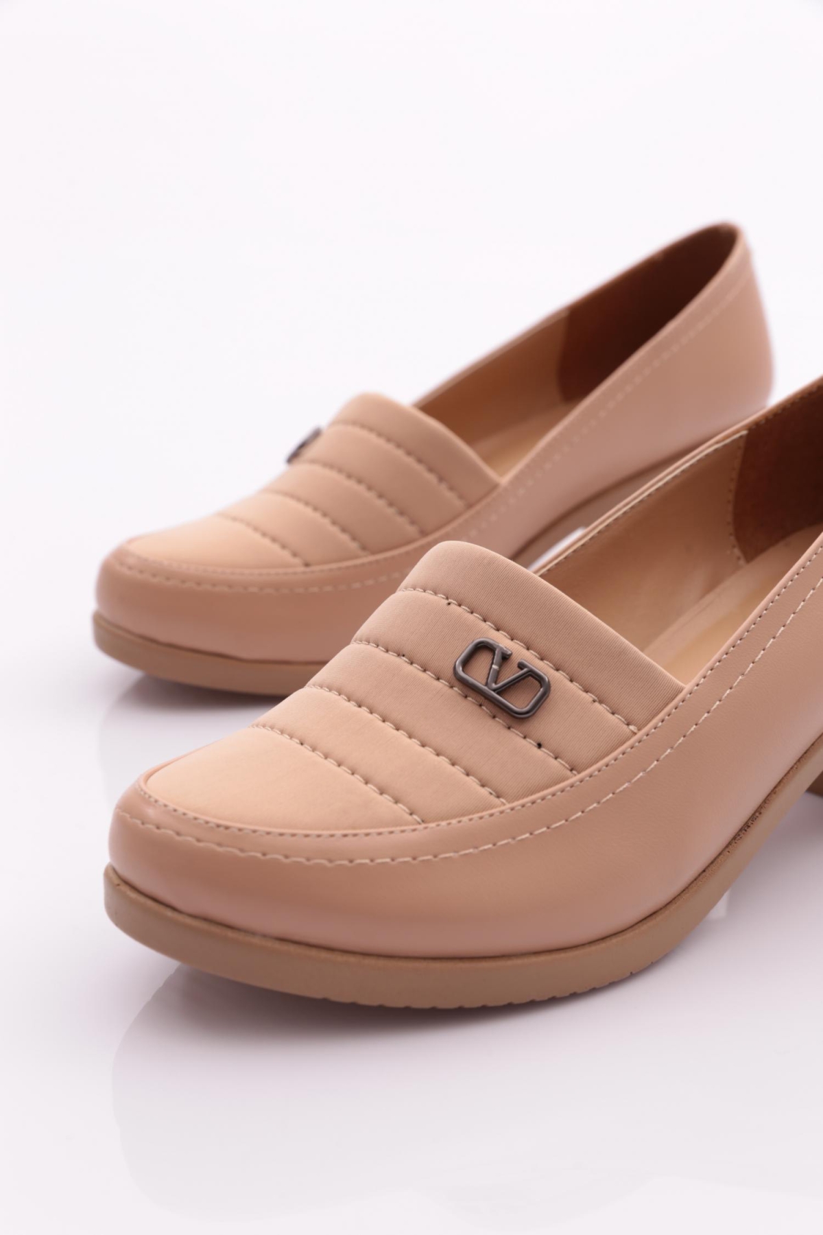 23042 Kadin Topuklu Ayakkabi - Görsel 5