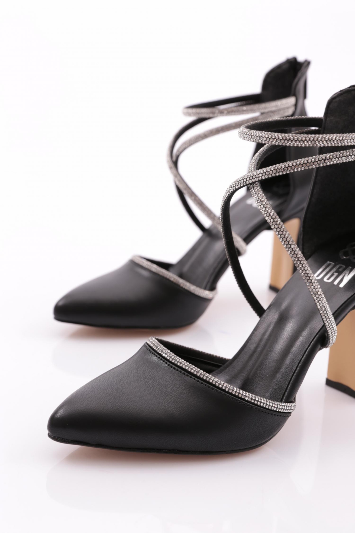 0314 Kadin Sivri Burun Topuklu Ayakkabi - Görsel 5