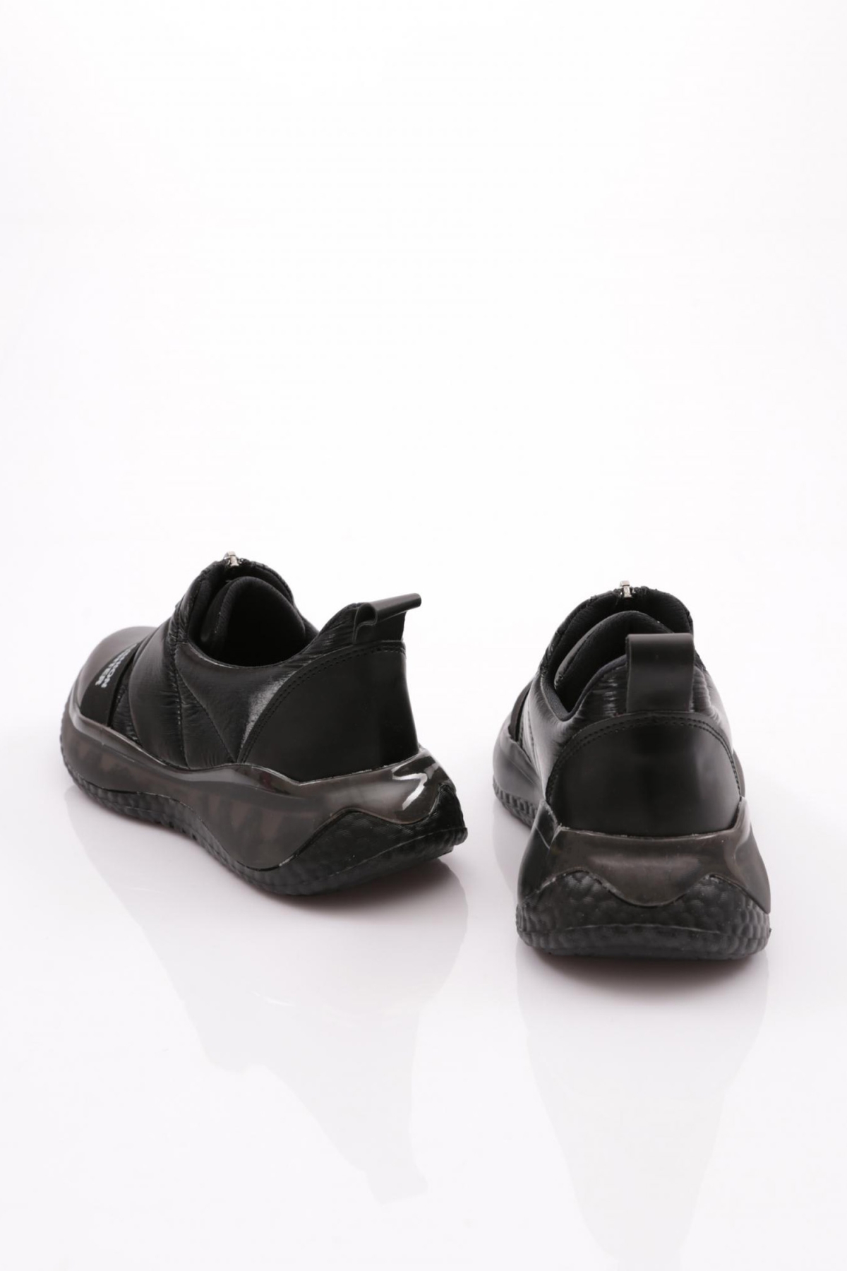 P4 Kadin Yazi Detayli Spor Ayakkabi - Görsel 4