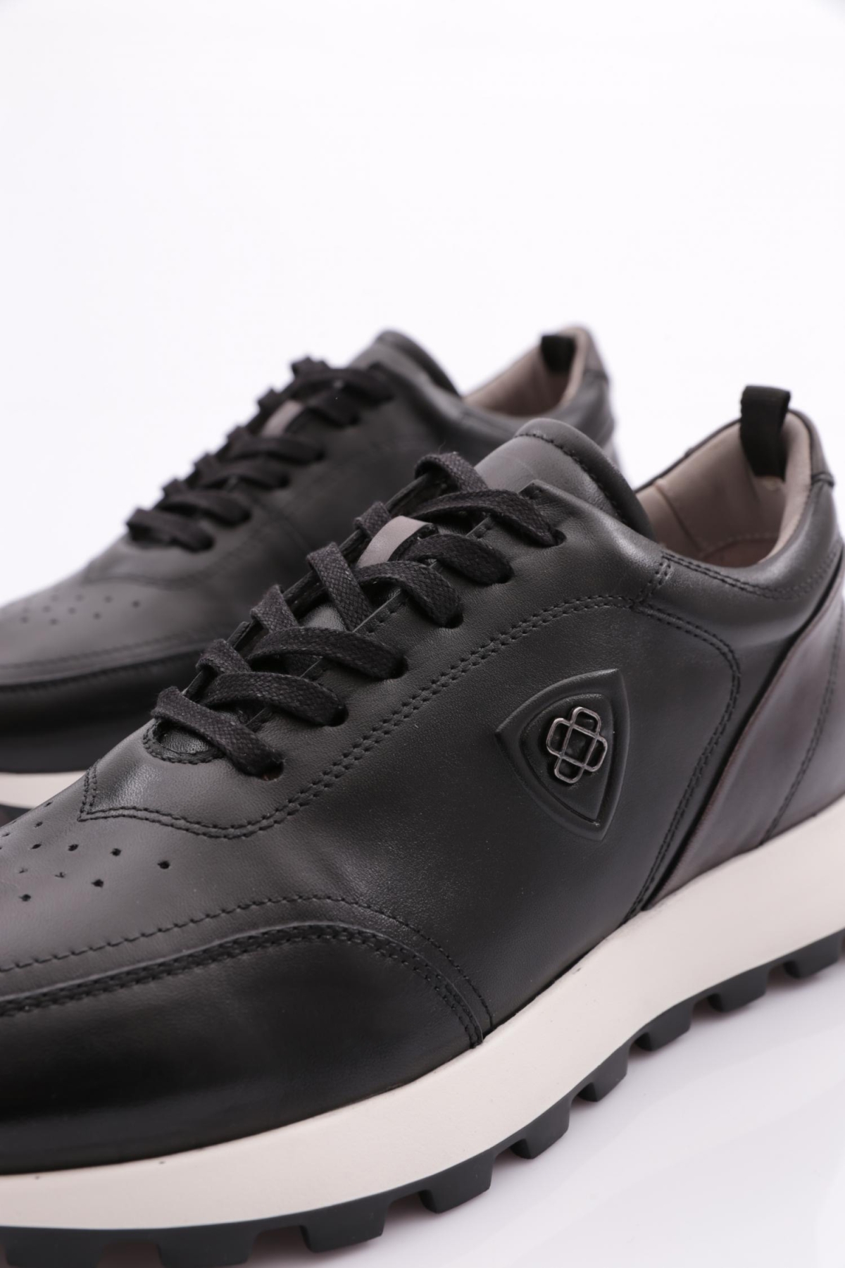 Dgn Dgn Siyah 5738 Erkek Spor Ayakkabi Flo'da! Siyah - 5. görsel