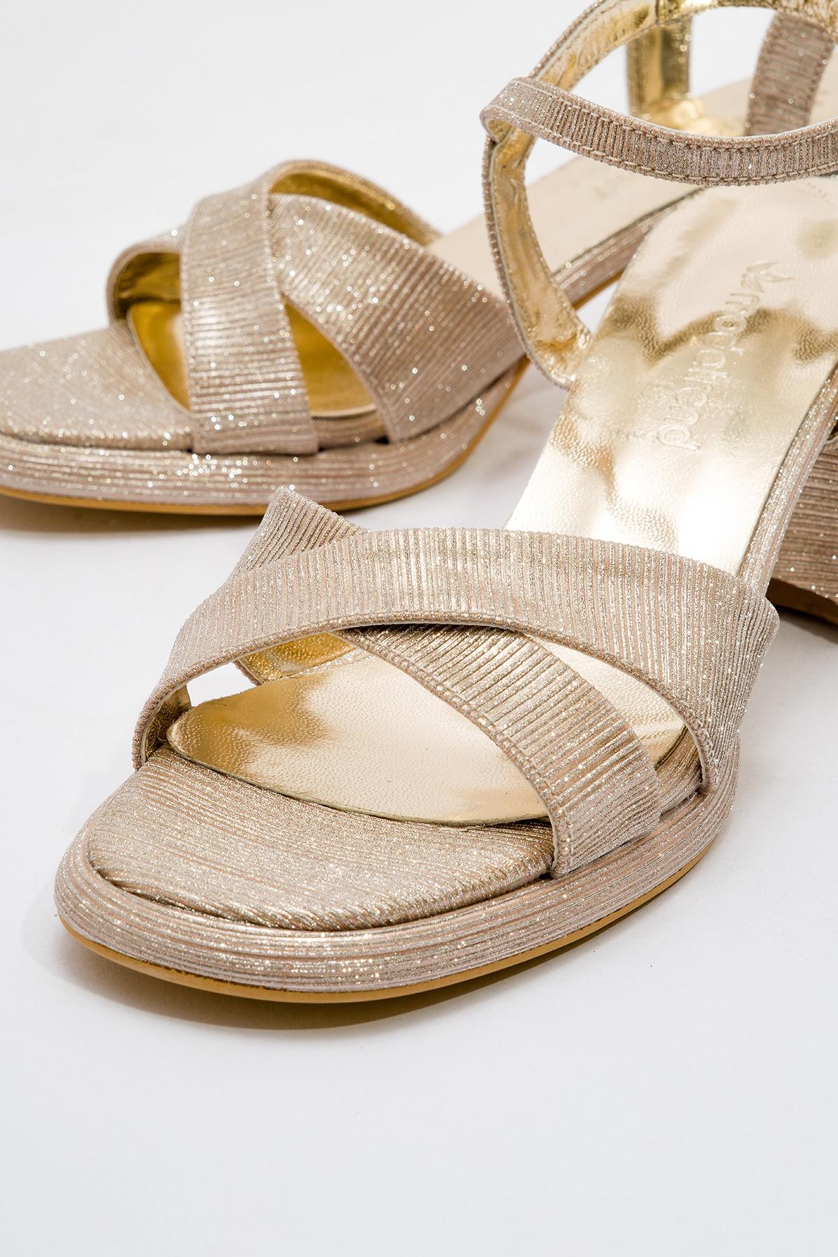 Kadın Simli Topuklu Ayakkabı ALTIN SİM - Görsel 4